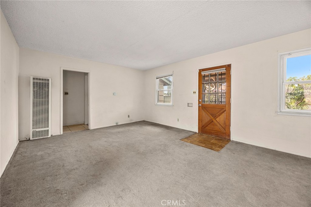 1208 E Commonwealth Avenue