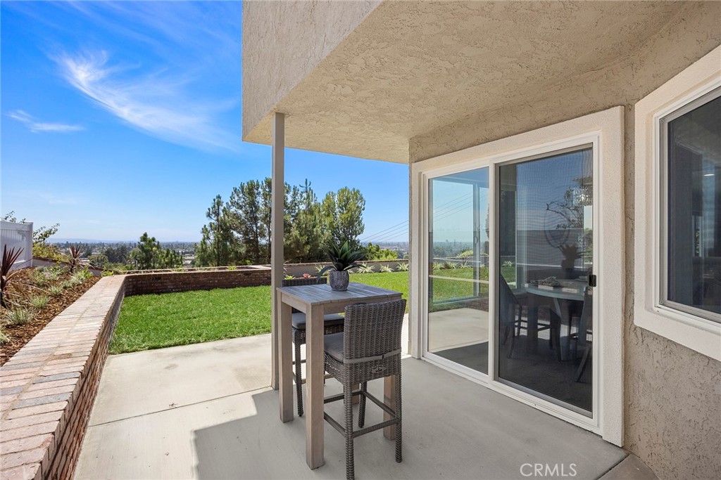 3412 E Longridge Drive