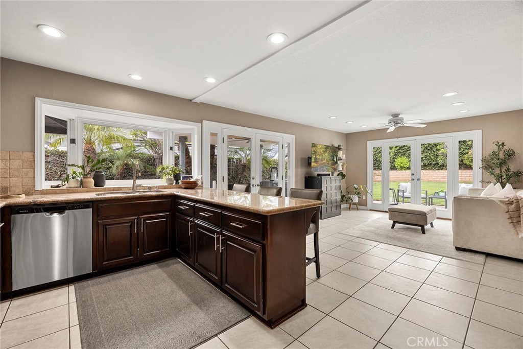 4971 Oak Tree Court