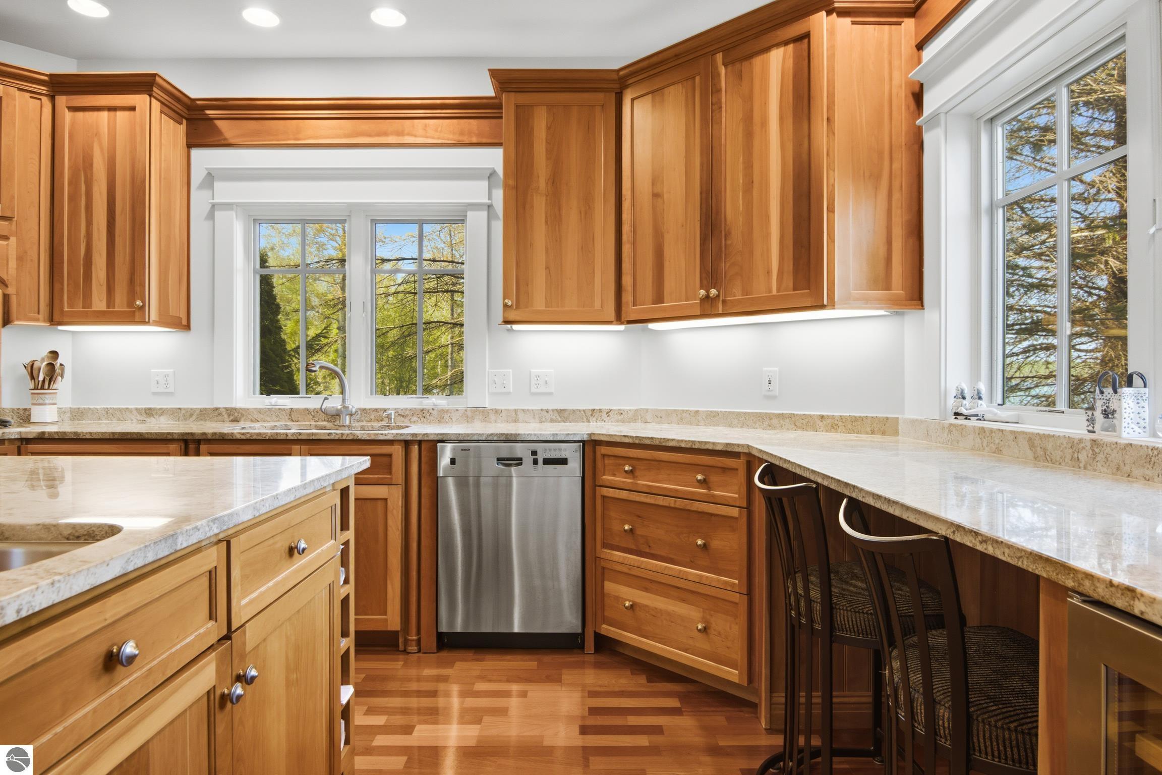 3930 Thierry Circle