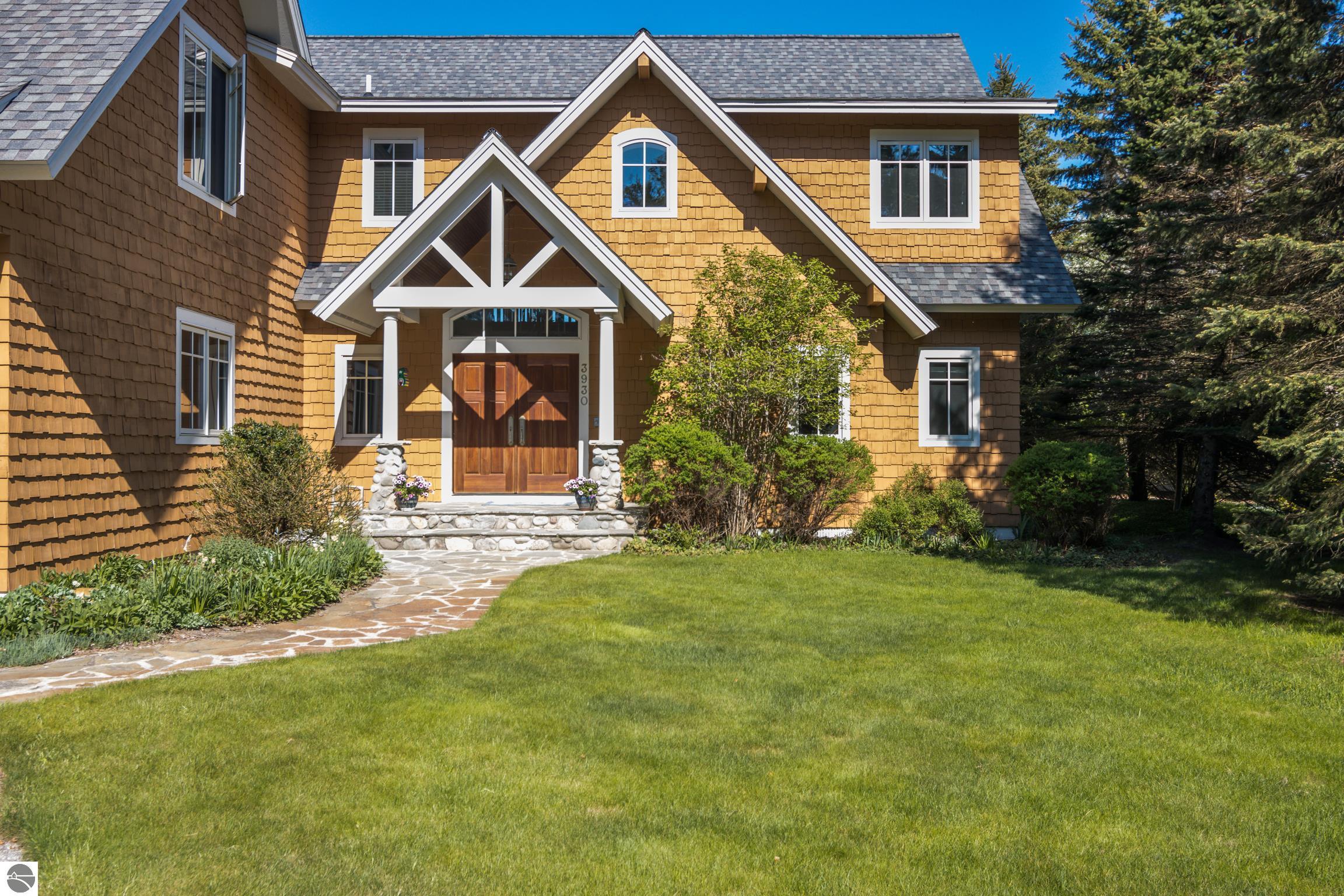3930 Thierry Circle