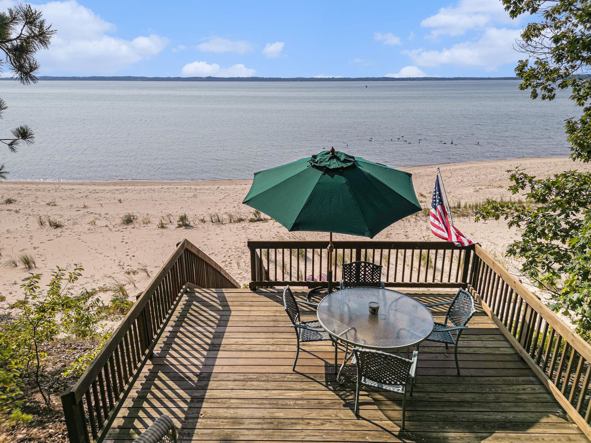 7248 N Bayshore Drive