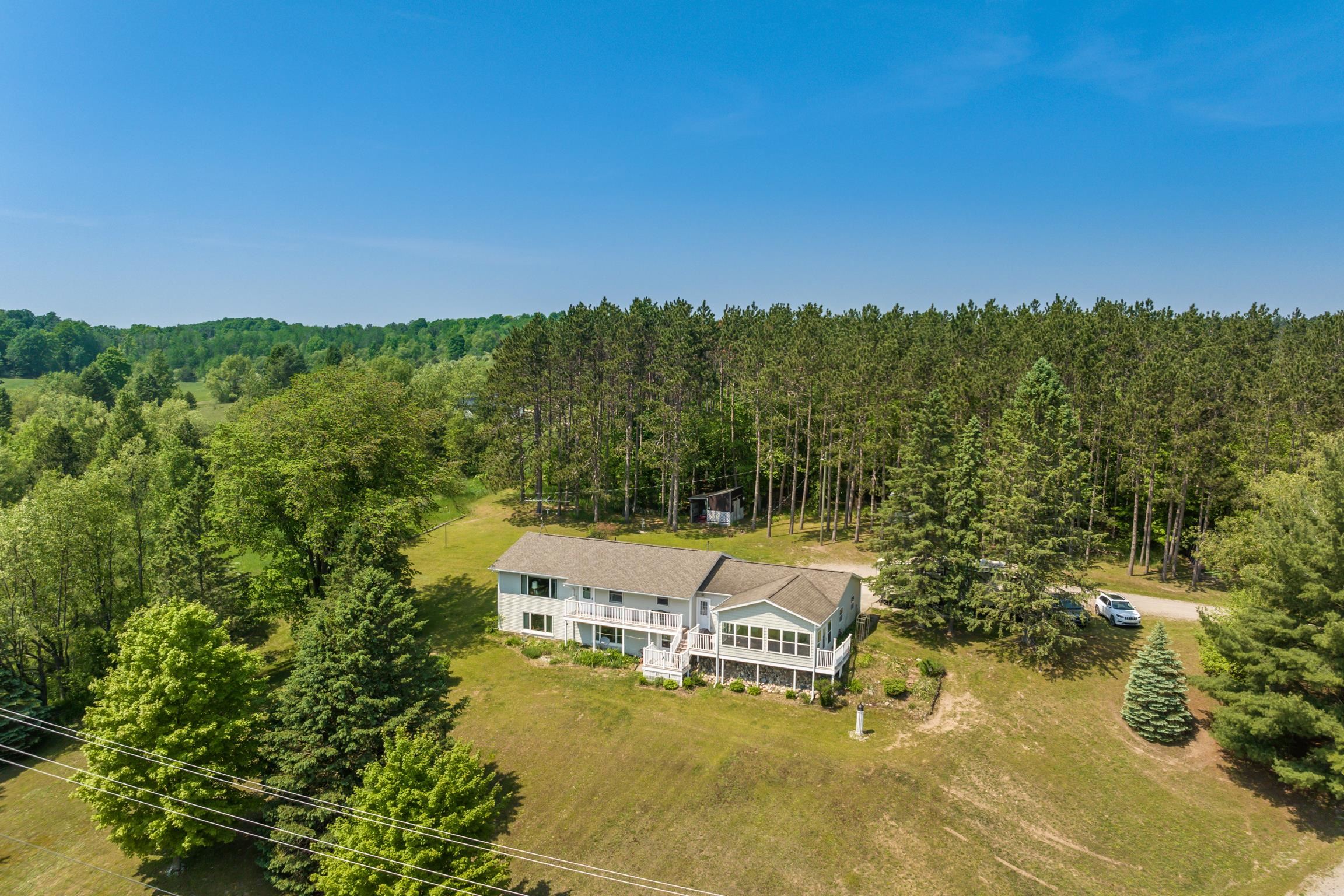 3218 Plum Valley Road NW