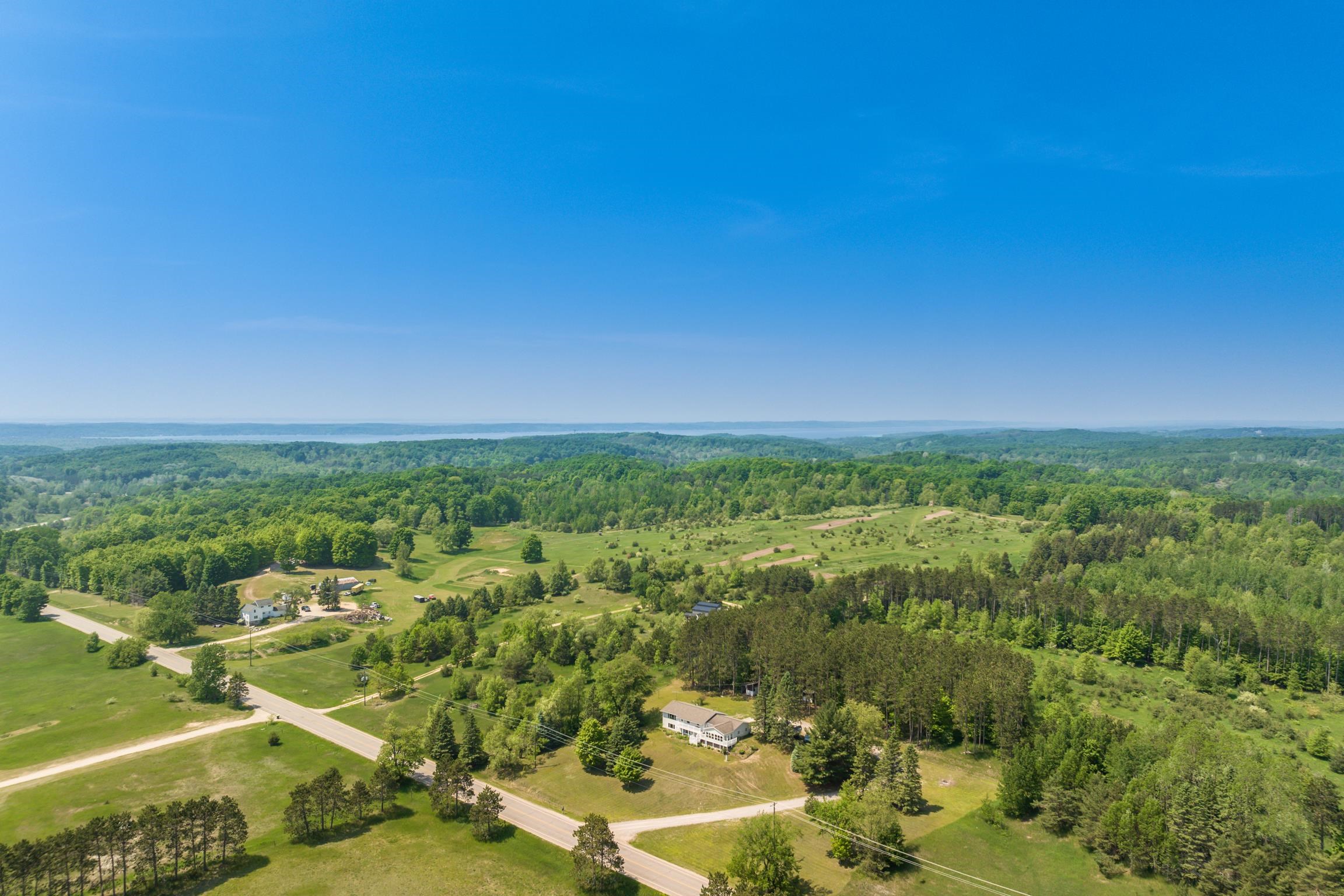 3218 Plum Valley Road NW