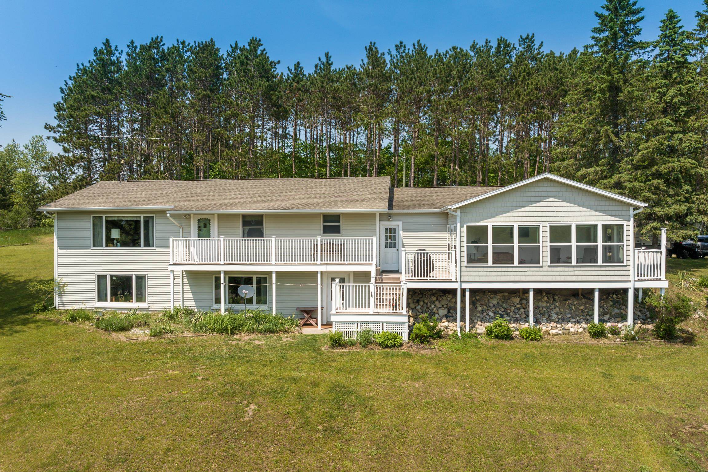 3218 Plum Valley Road NW