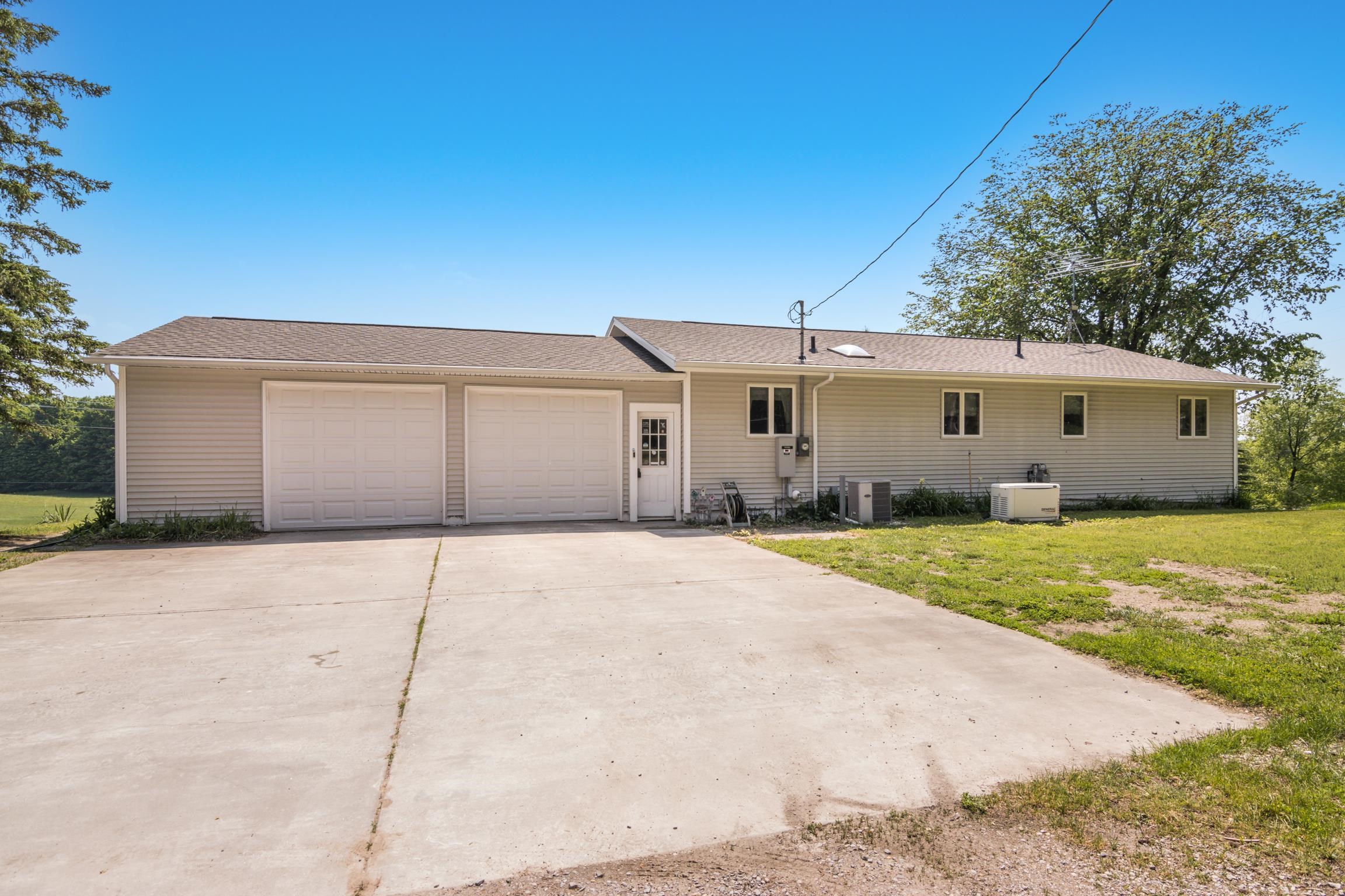 3218 Plum Valley Road NW