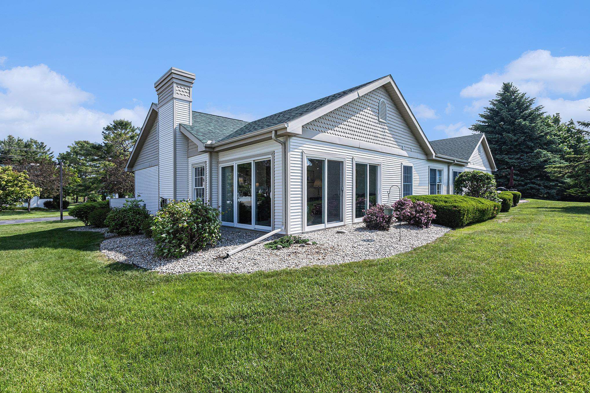 301 Golf View Lane