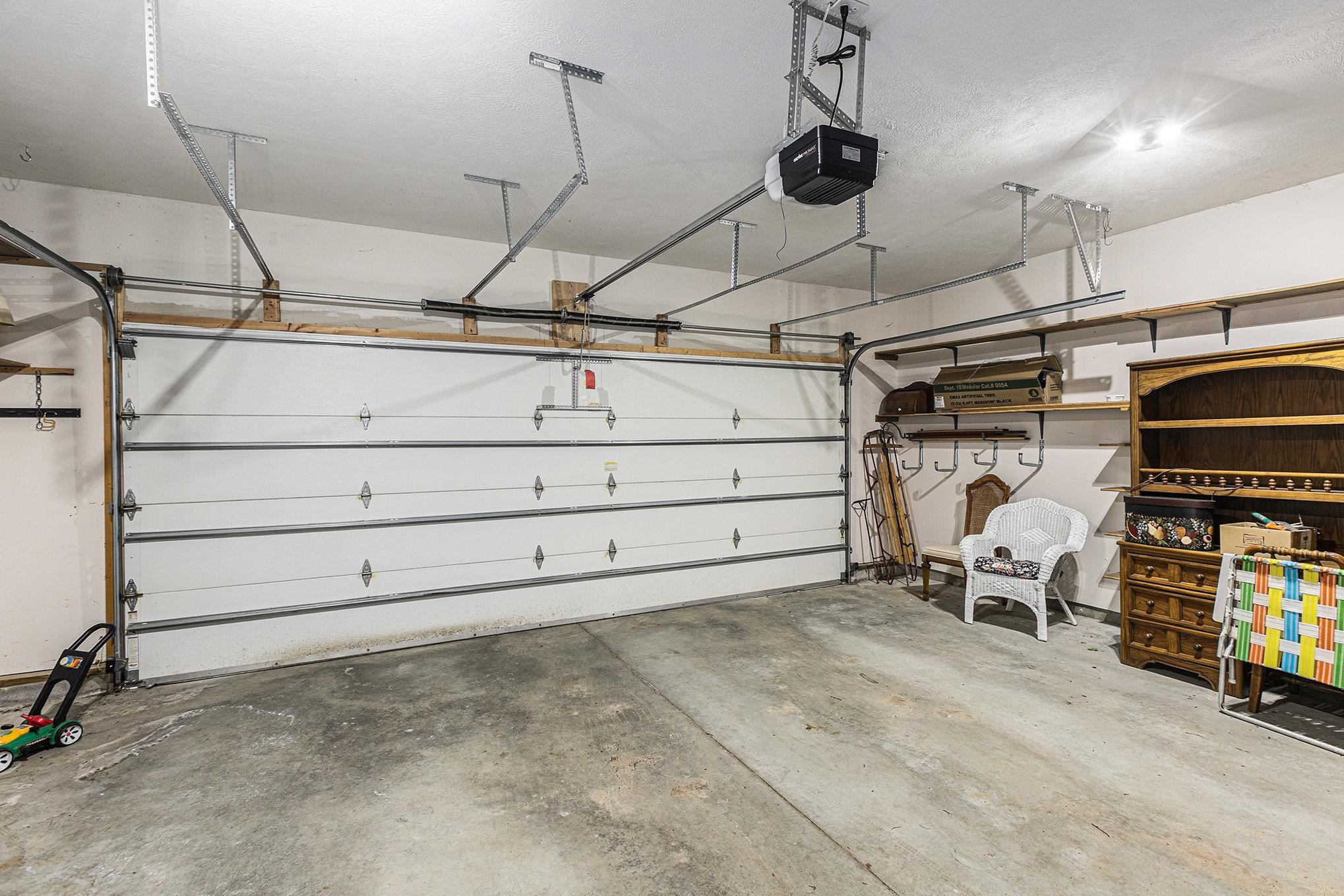 301 Golf View Lane