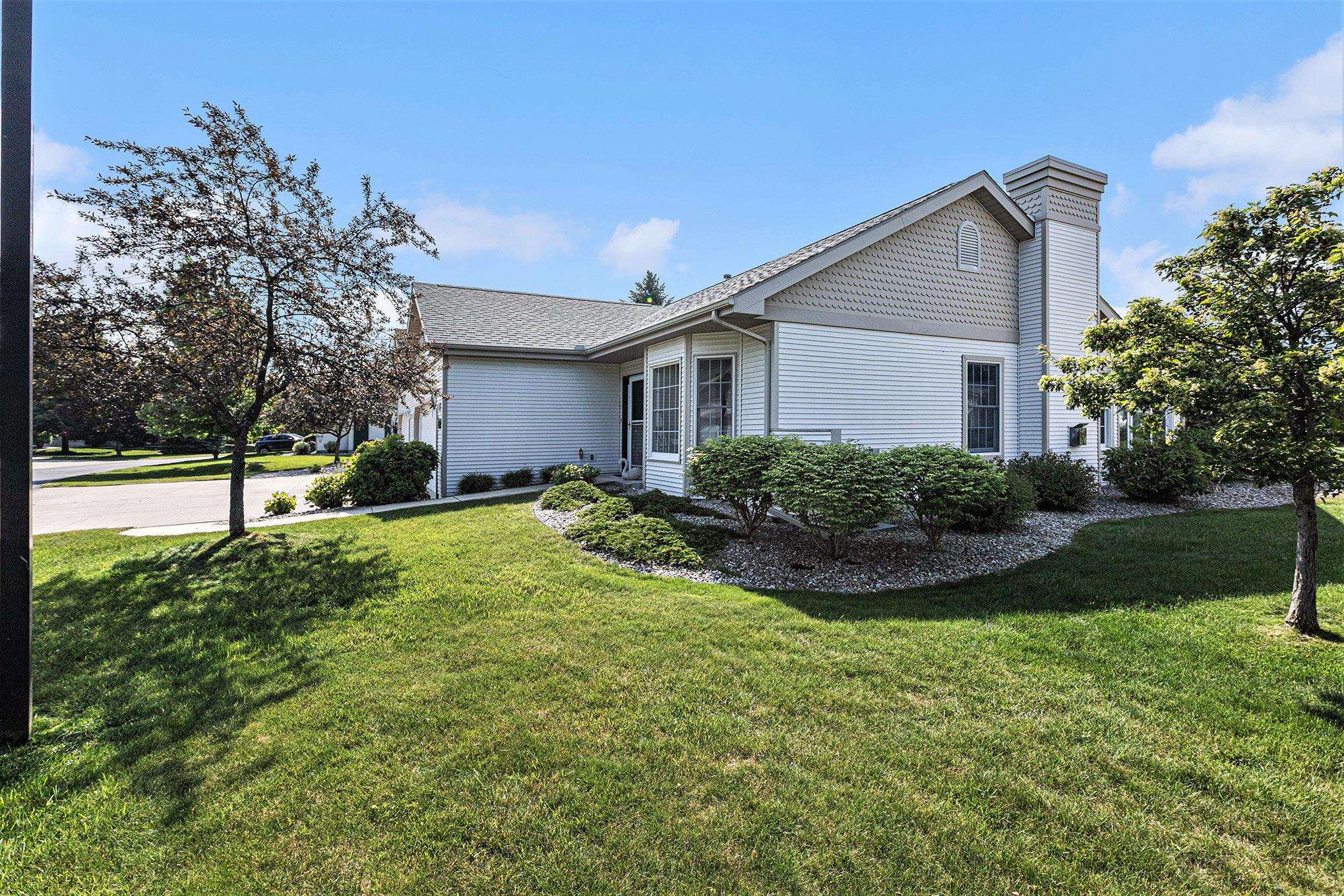 301 Golf View Lane