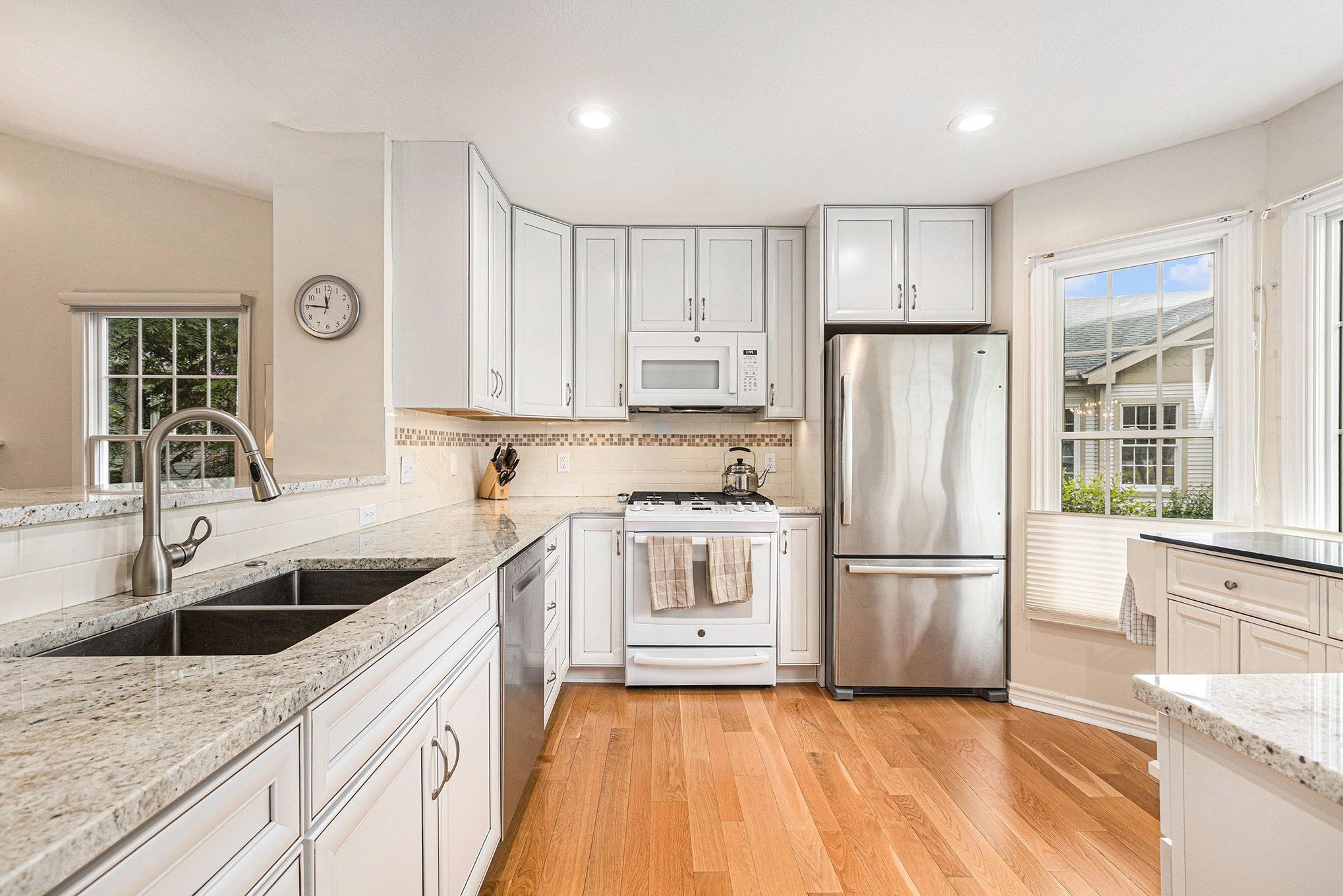 344 Golf View Lane