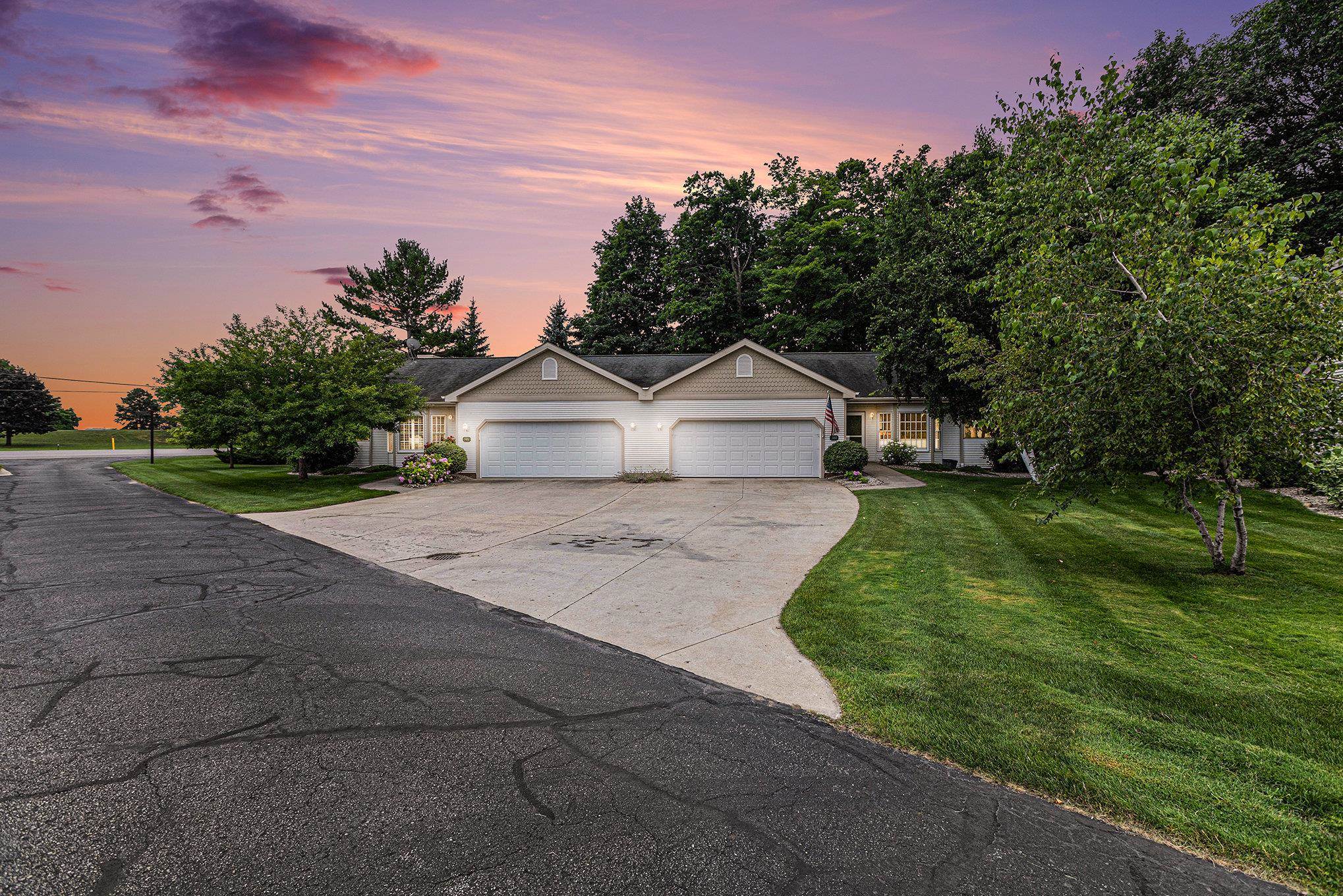 344 Golf View Lane