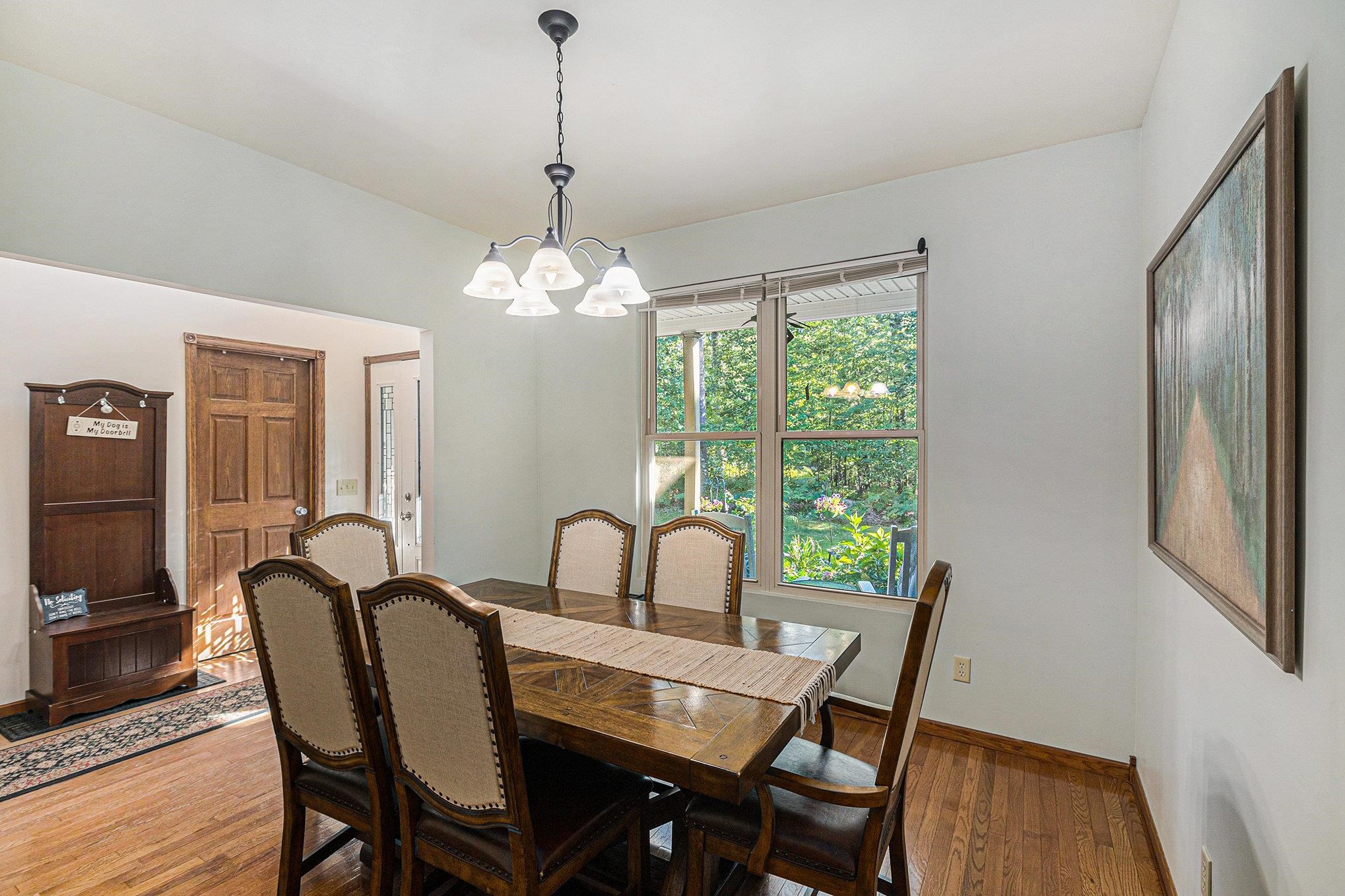 859 Pine Grove