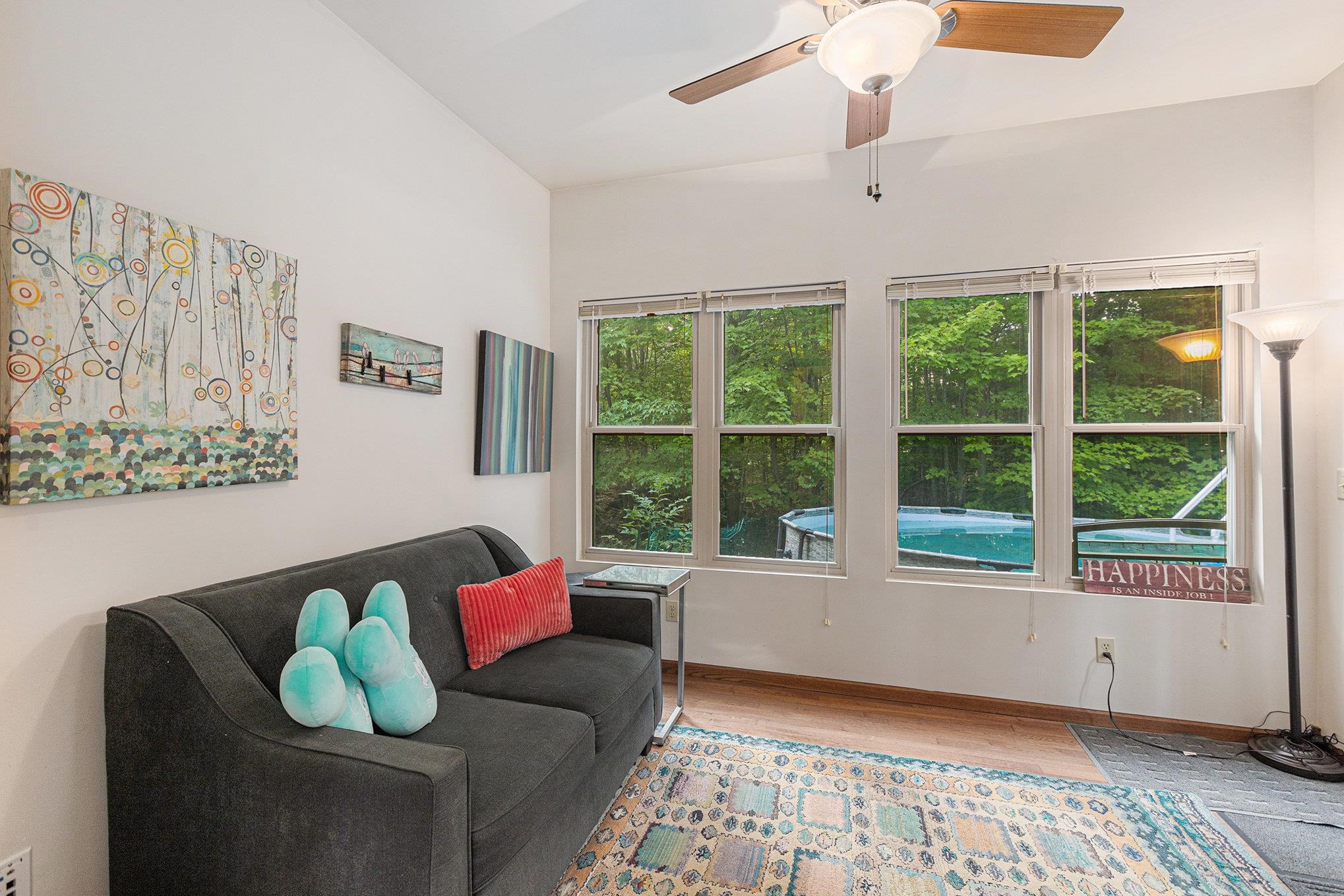 859 Pine Grove