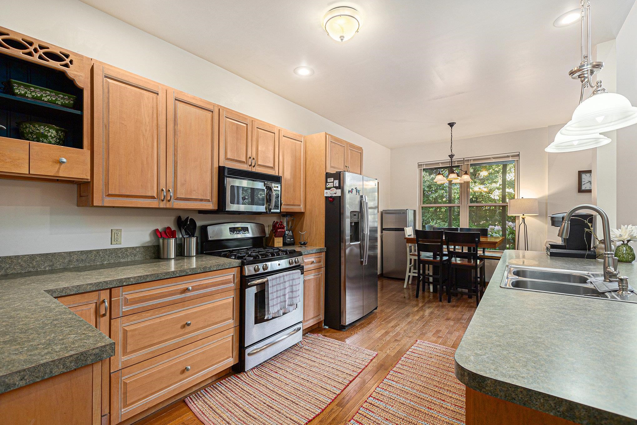 859 Pine Grove