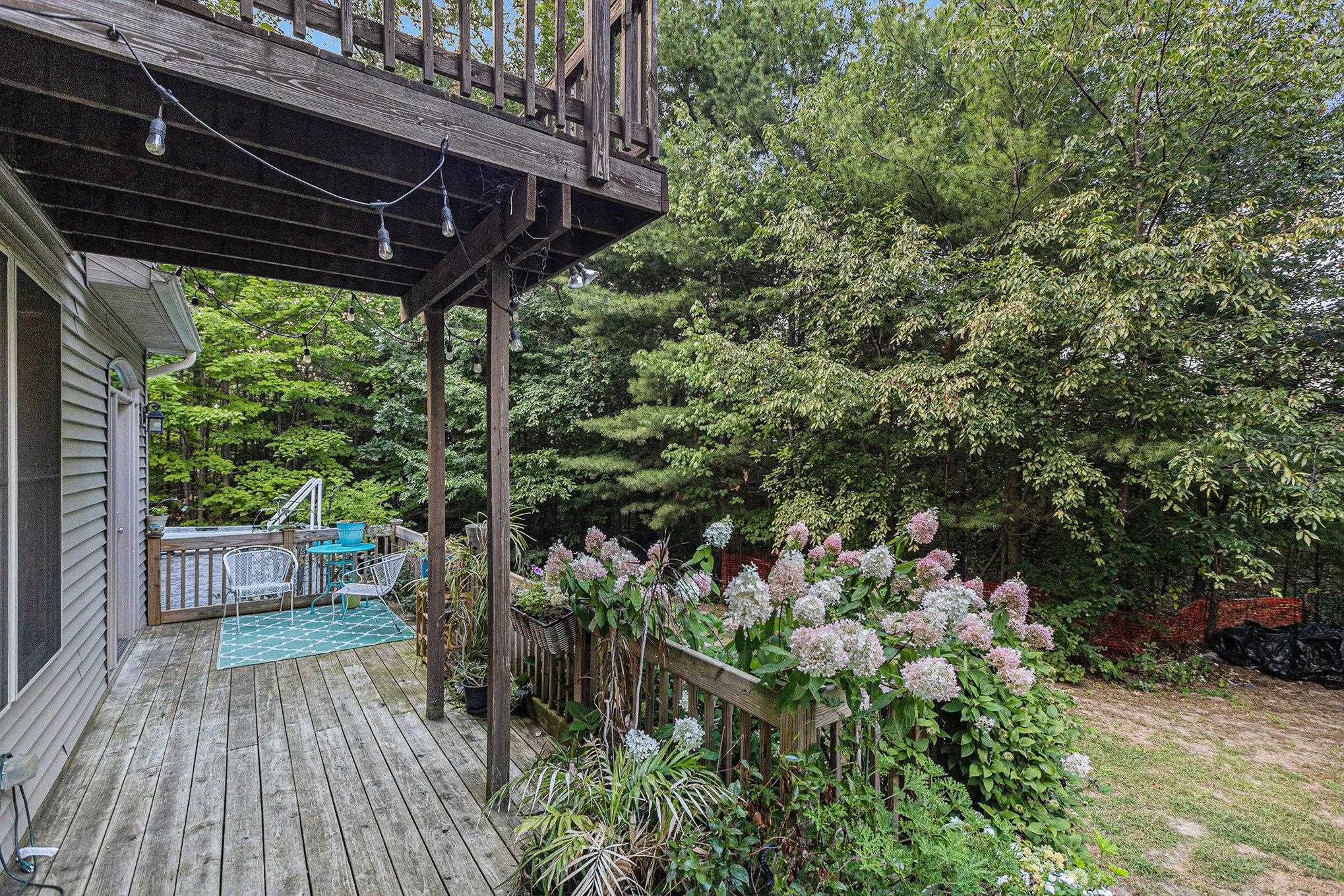 859 Pine Grove