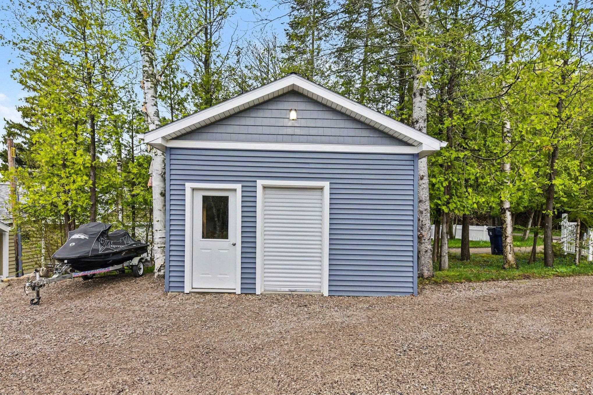 4103 Burch Terrace
