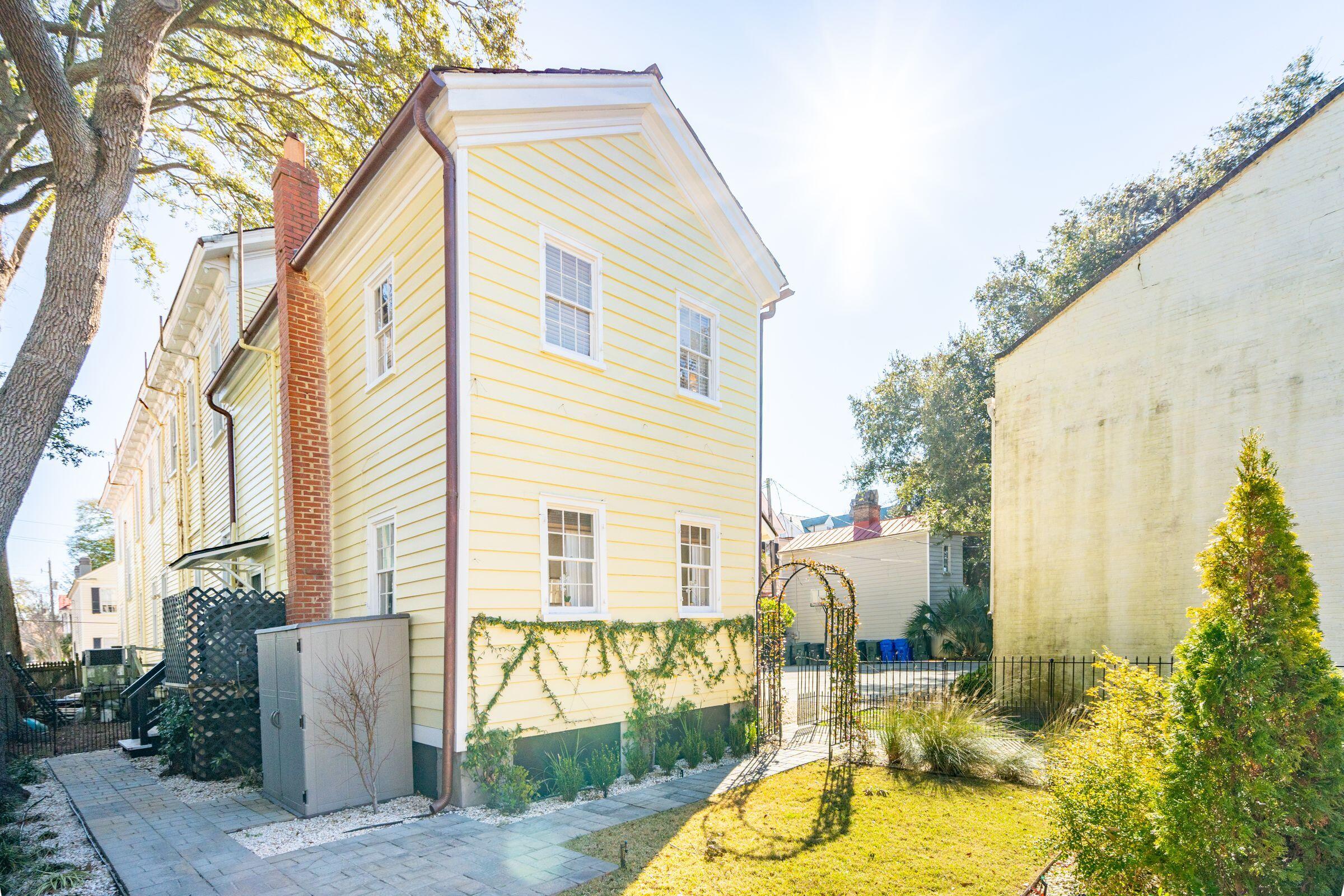 9 Franklin Street Unit: E