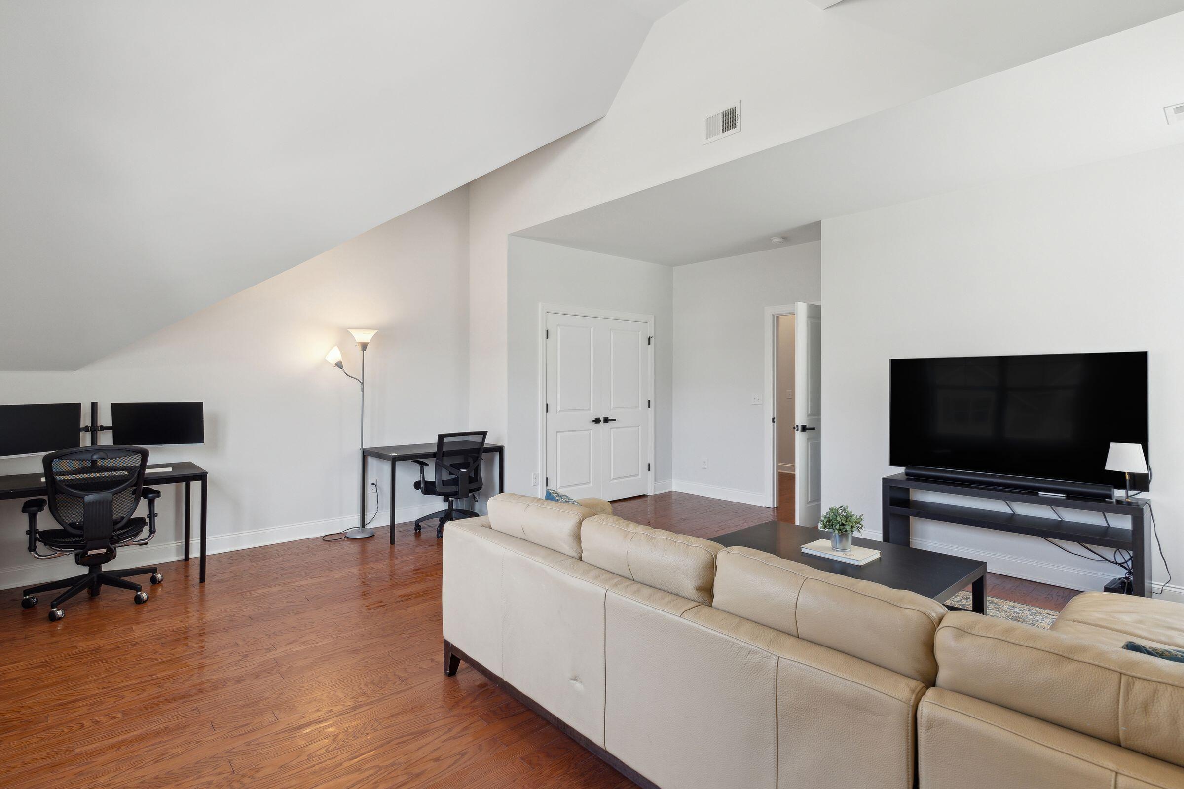 2300 Skyler Drive