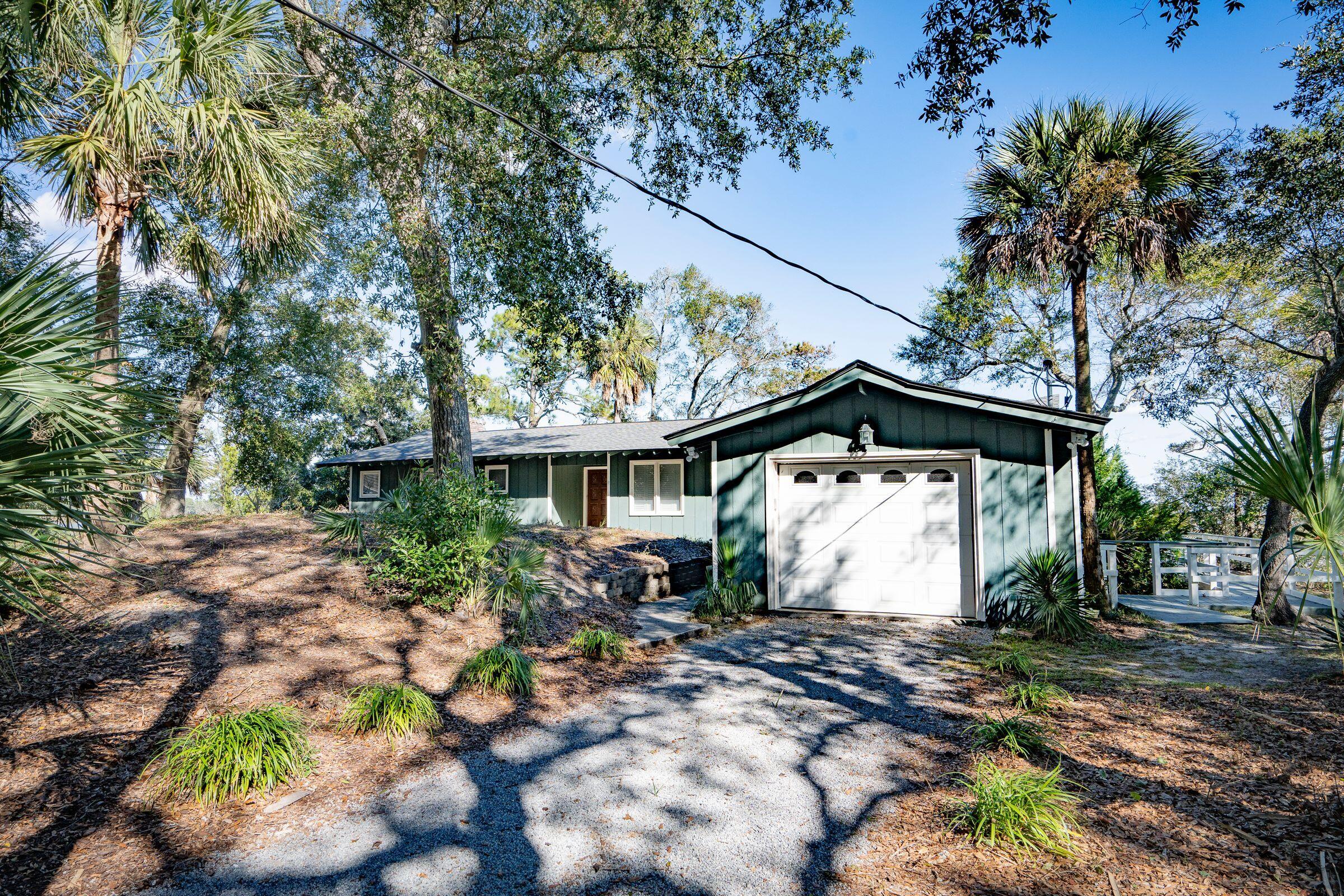 1530 Oak Island Drive