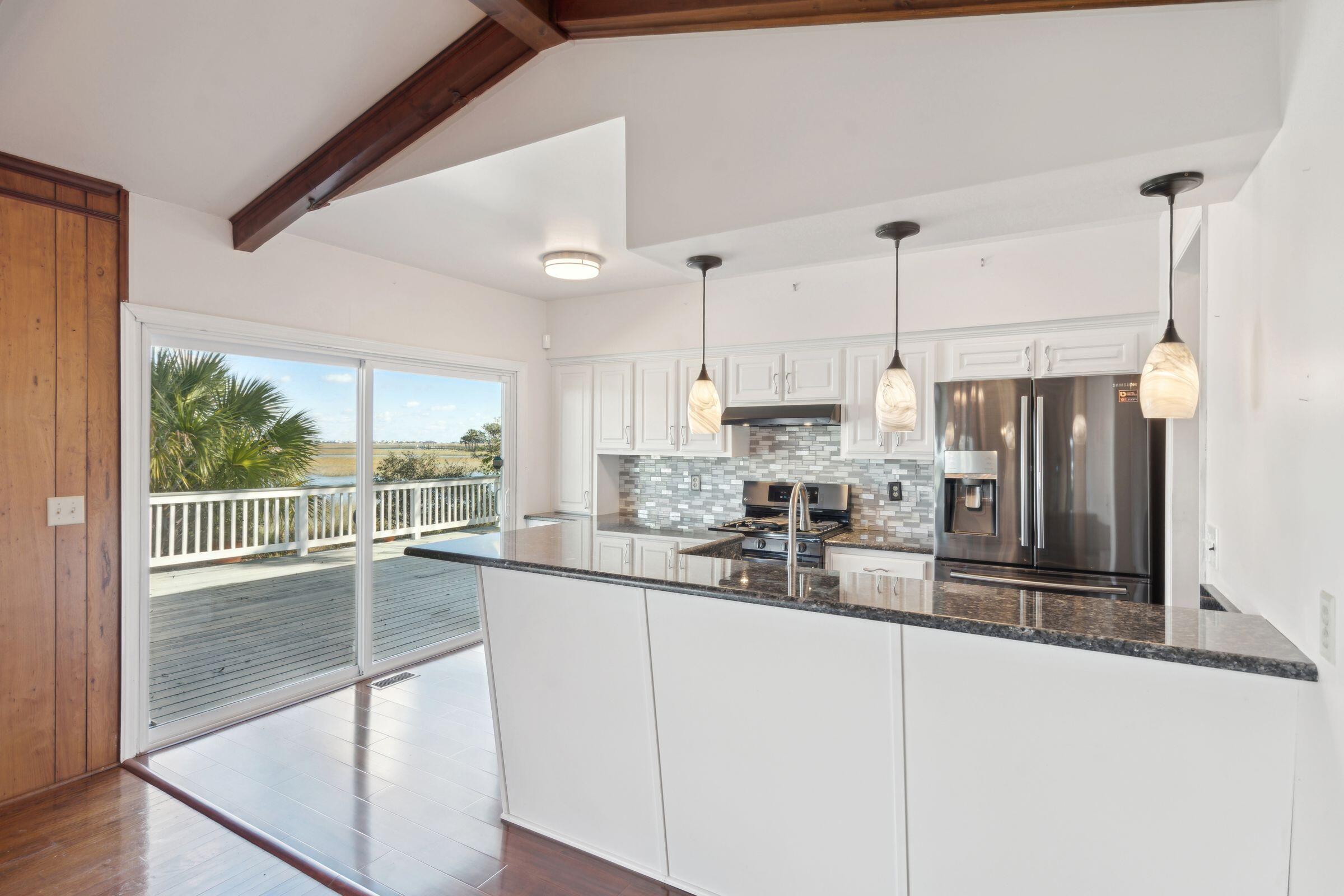 1530 Oak Island Drive