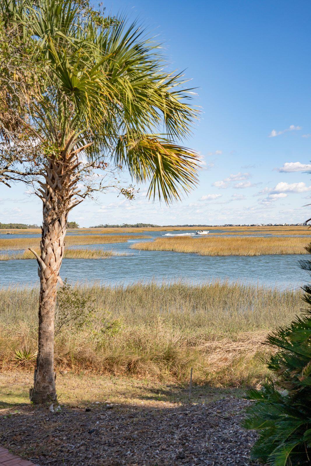 1530 Oak Island Drive