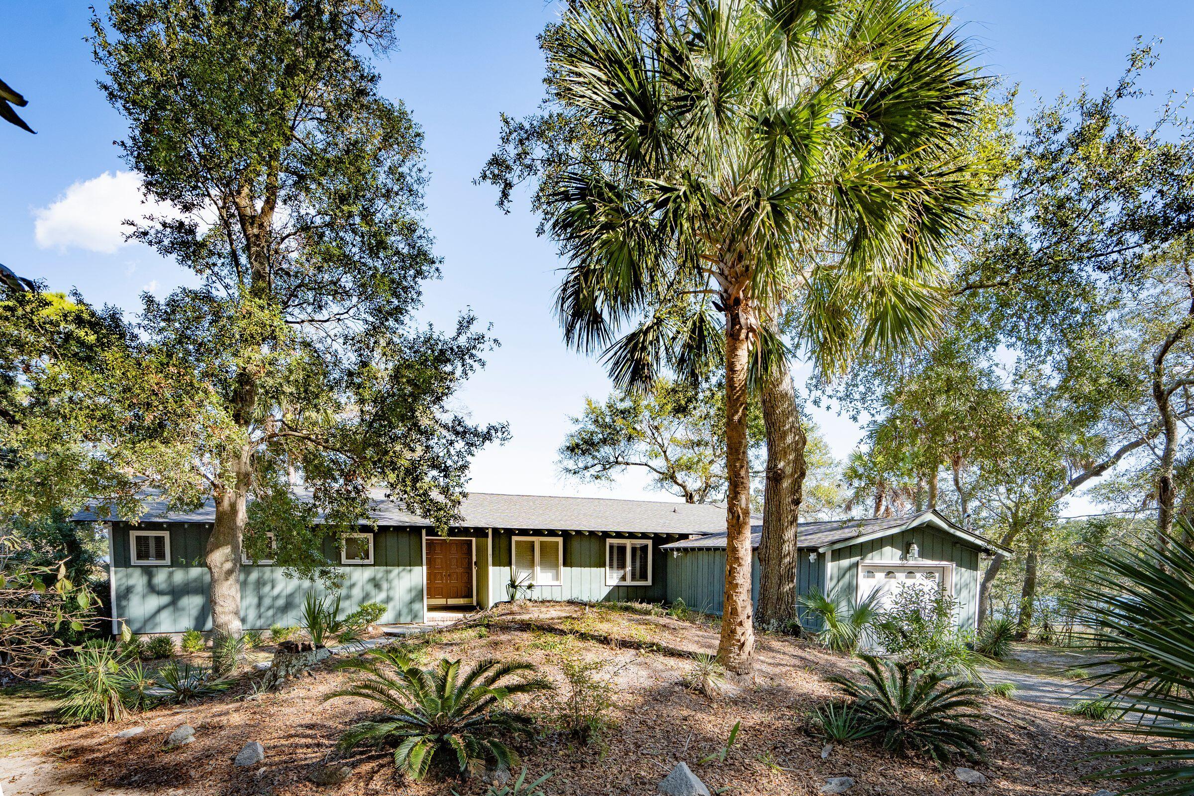 1530 Oak Island Drive