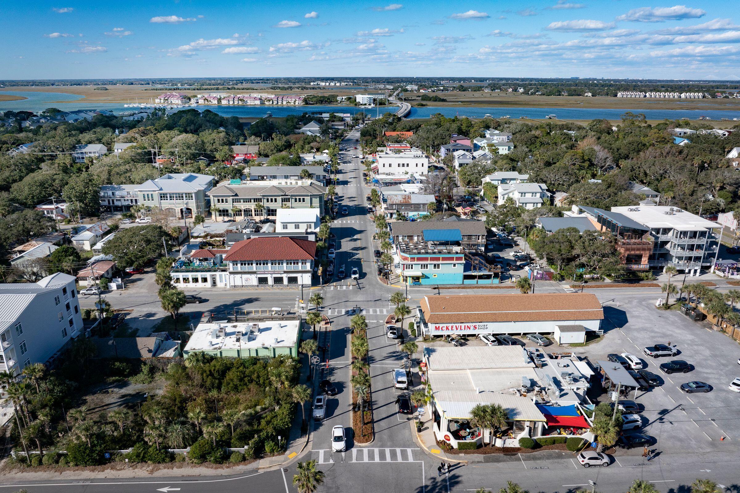1530 Oak Island Drive