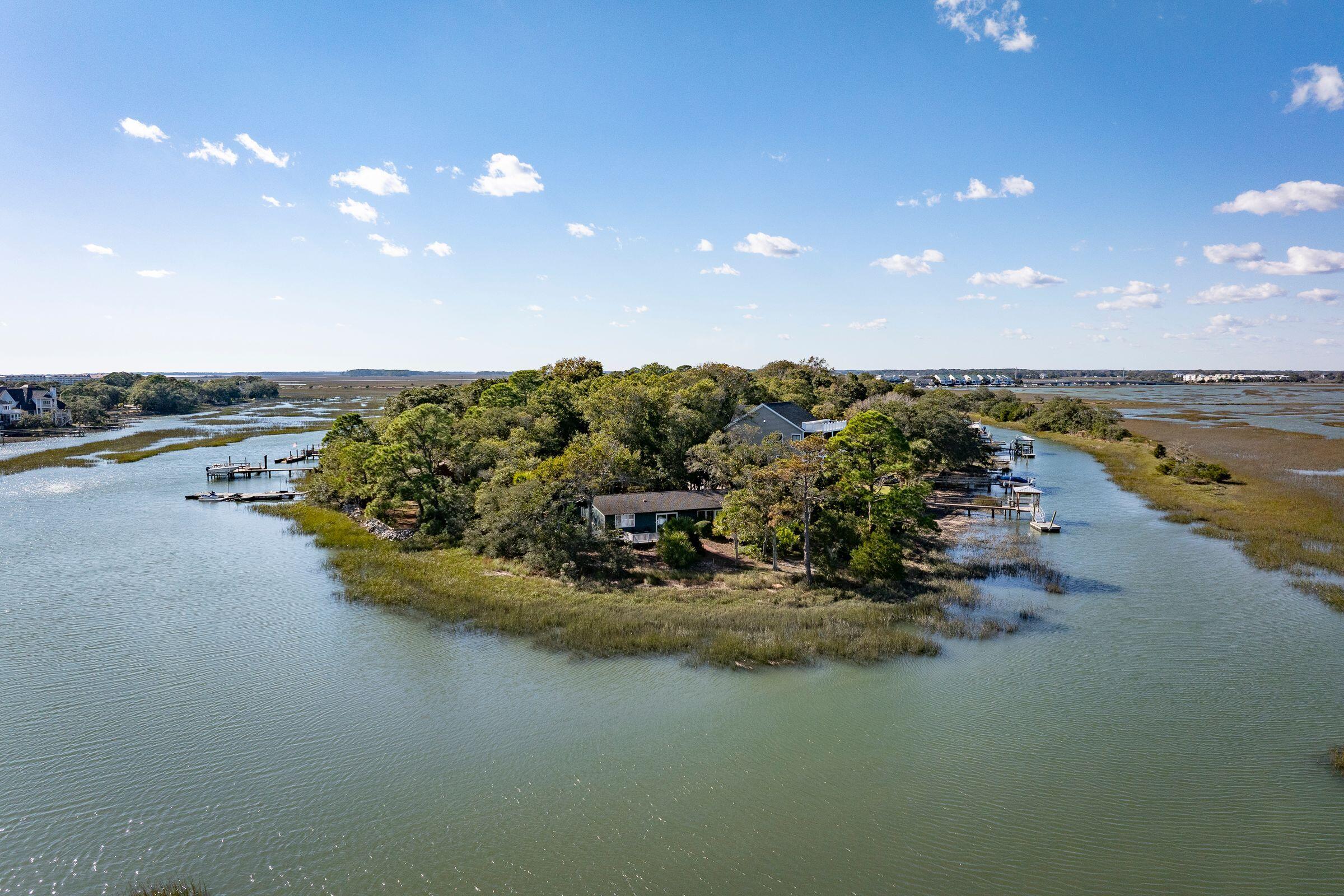 1530 Oak Island Drive