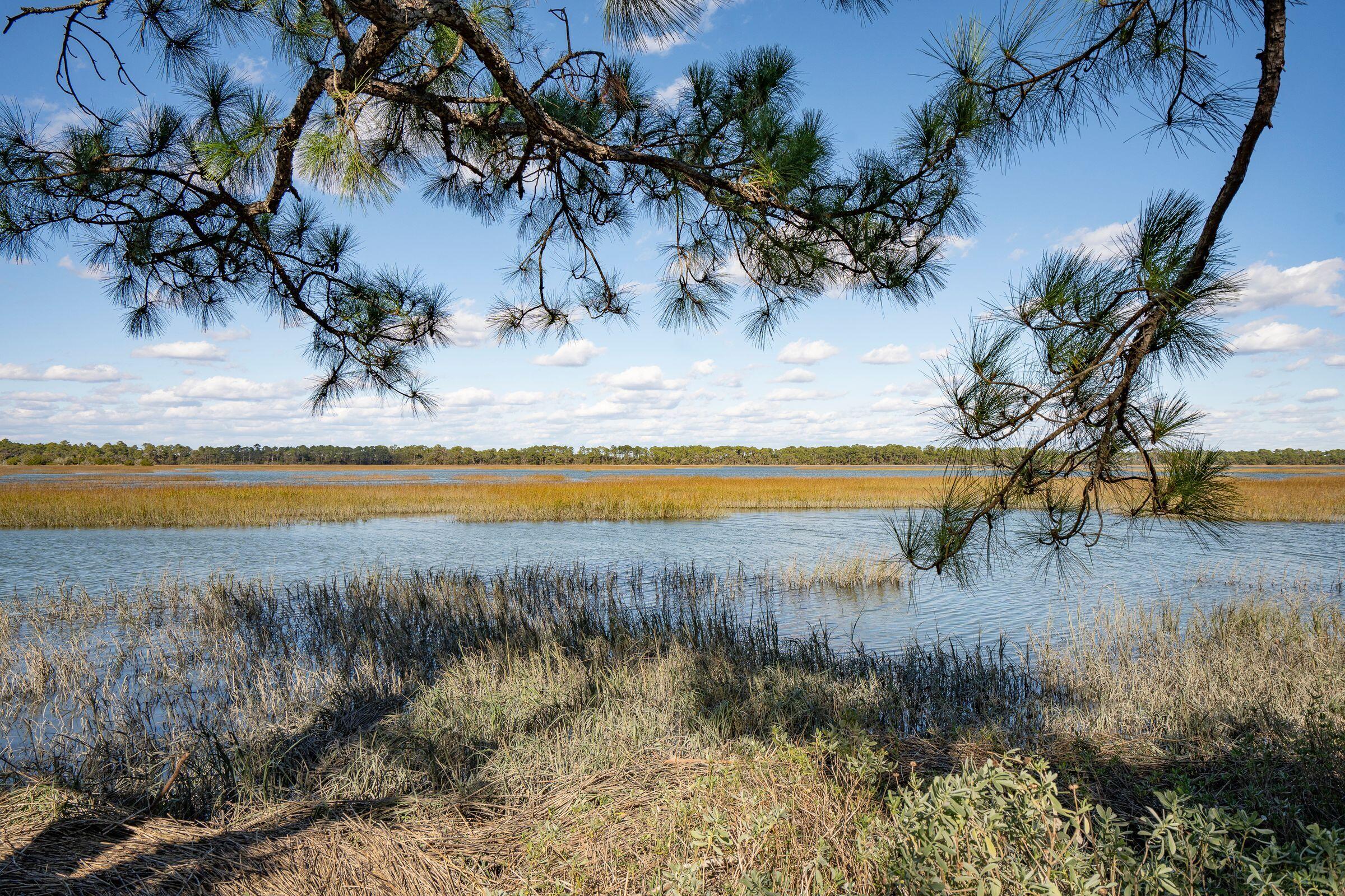 1530 Oak Island Drive