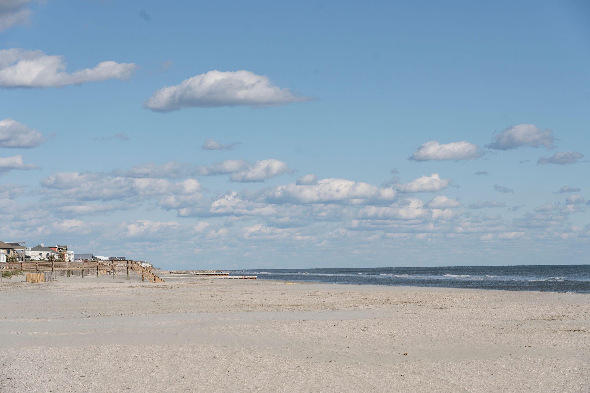 1530 Oak Island Drive