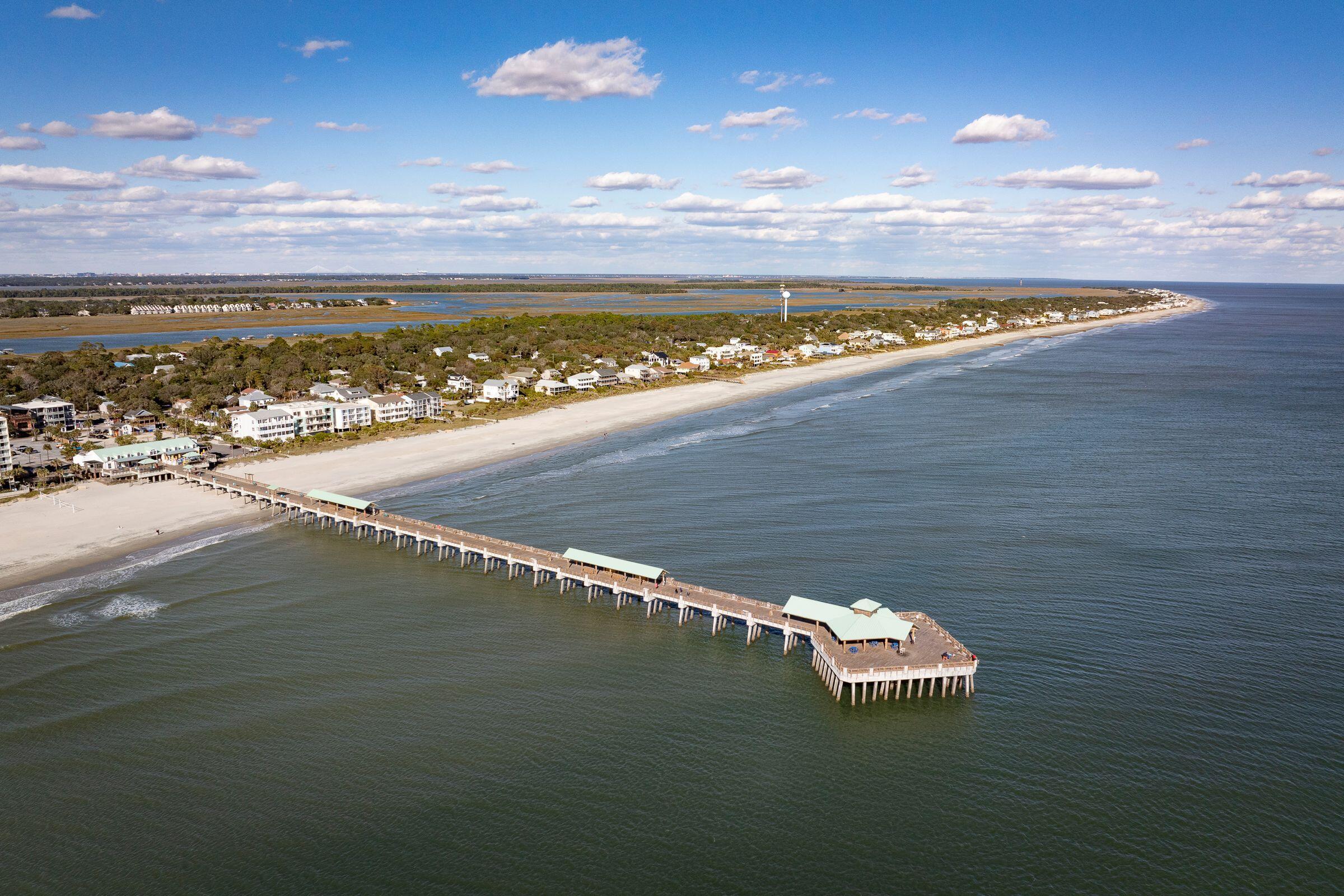 1530 Oak Island Drive