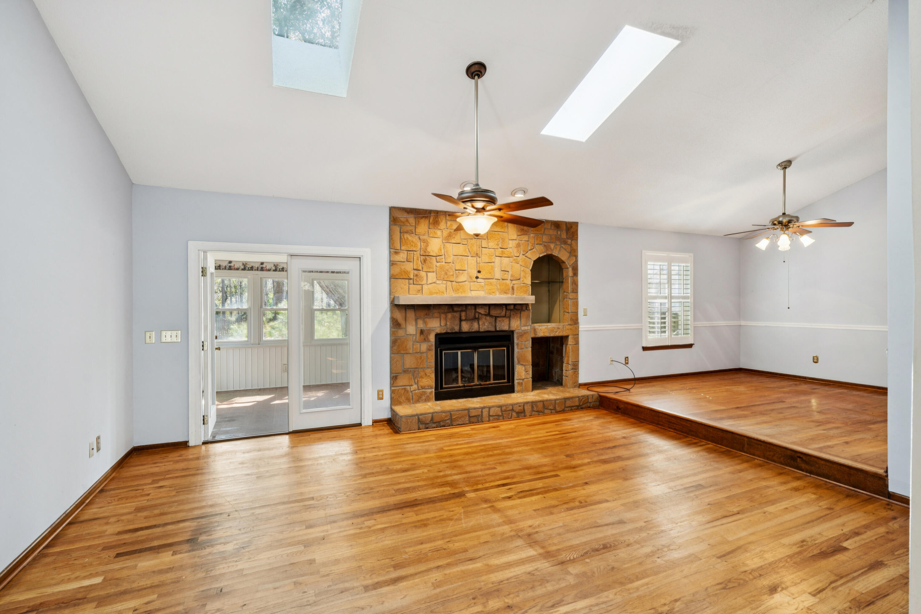 2627 Sun Beam Way