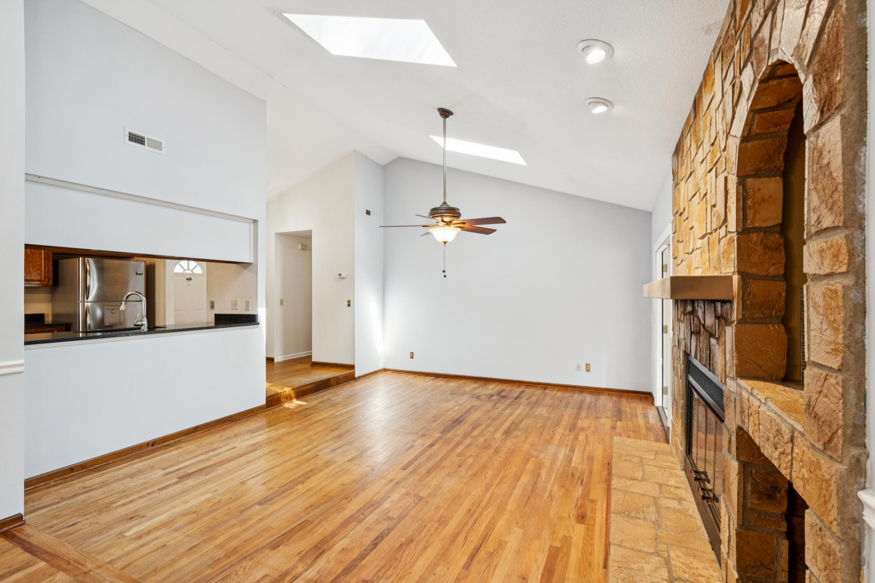2627 Sun Beam Way
