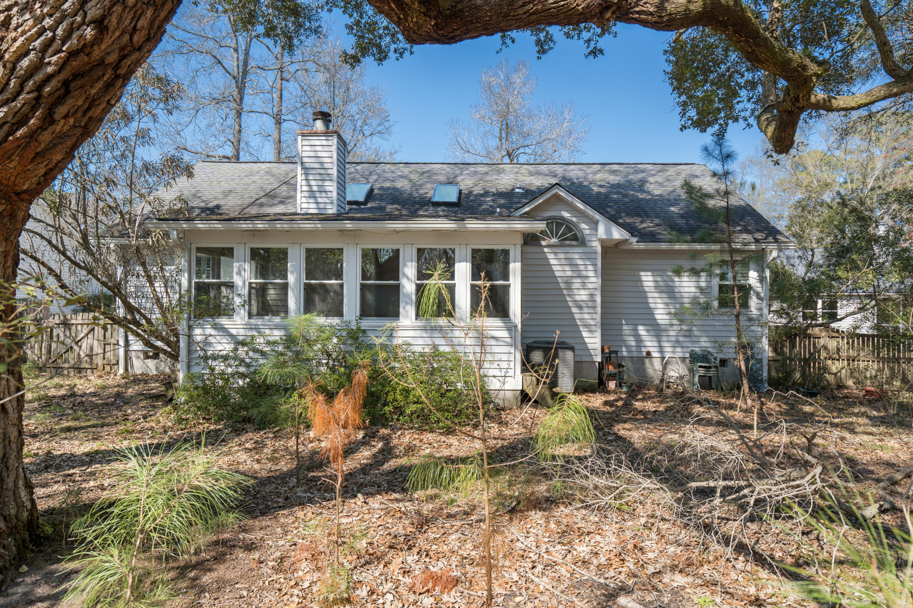 2627 Sun Beam Way