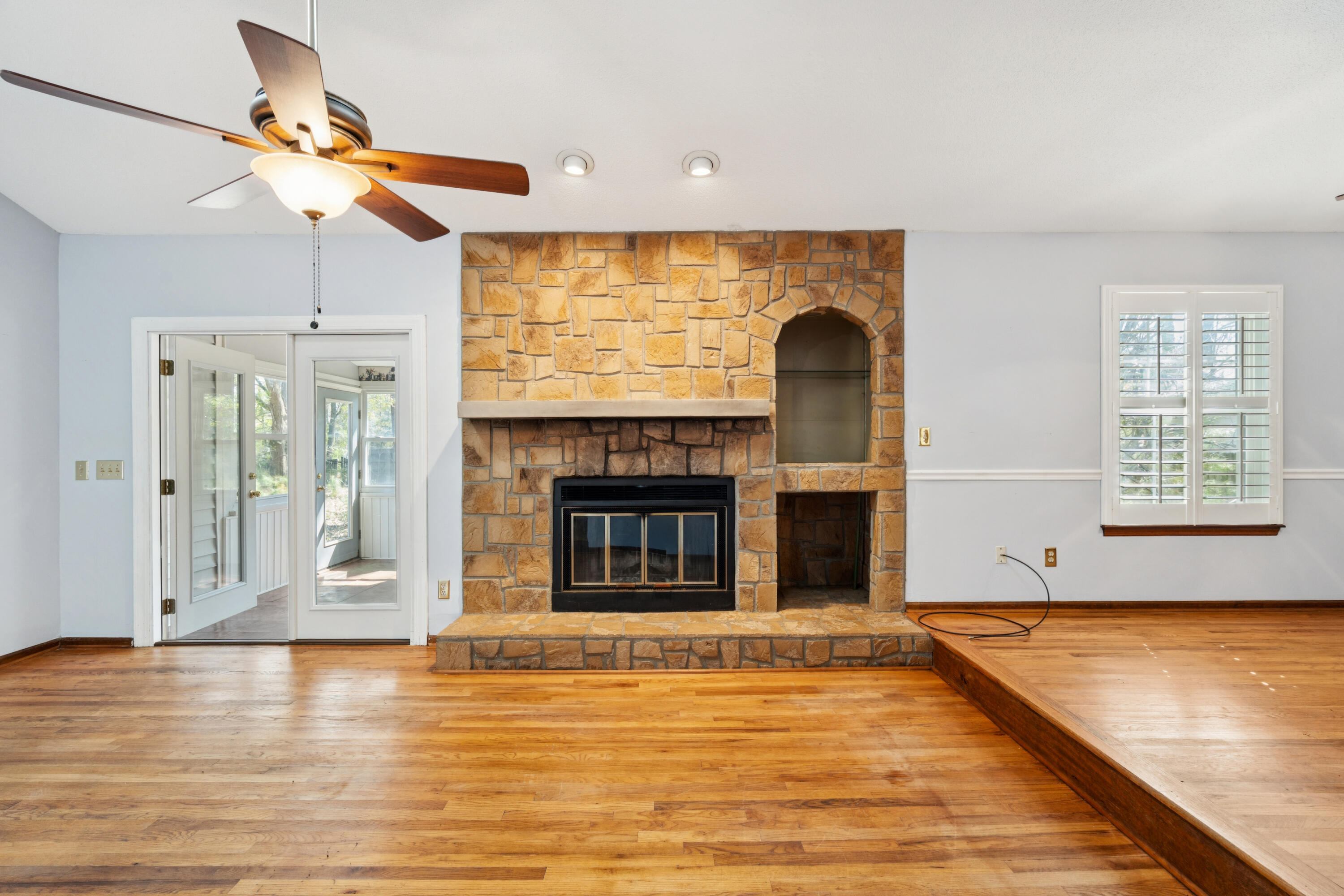 2627 Sun Beam Way