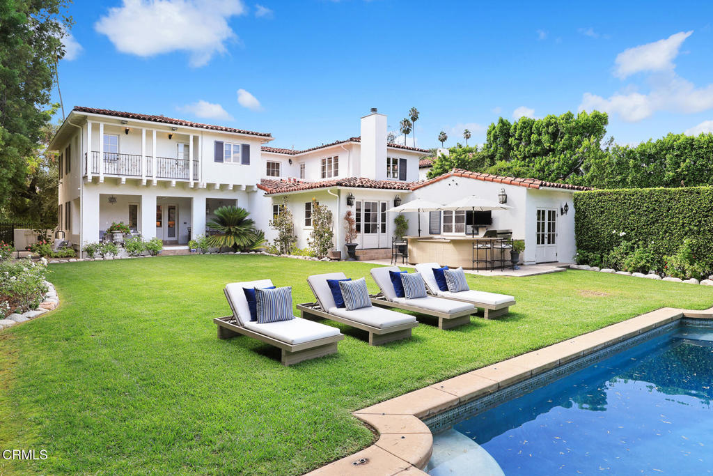 670 San Marino Avenue