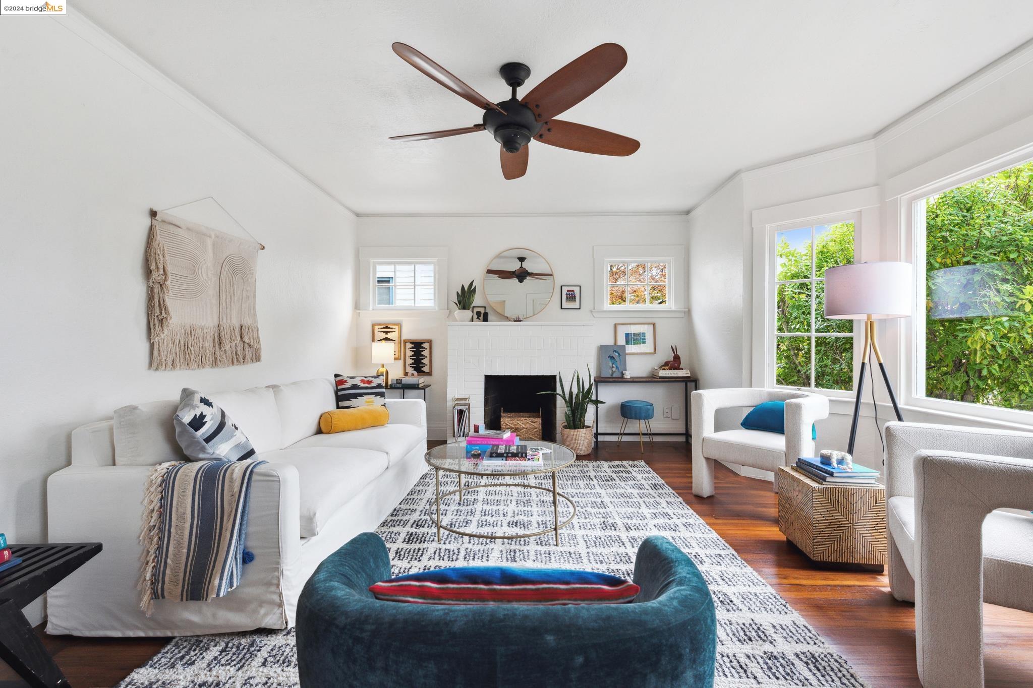 2426 Grande Vista Ave