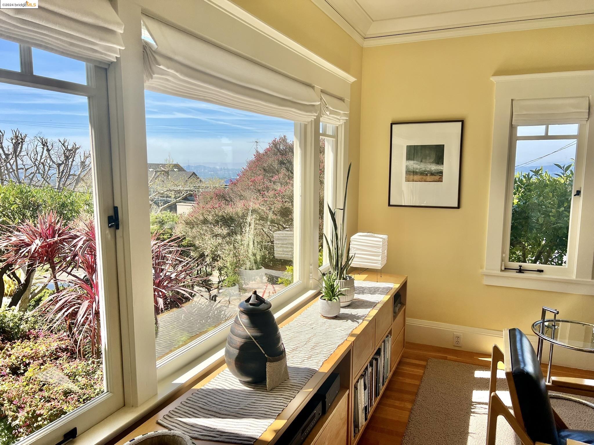 829 Shattuck Ave