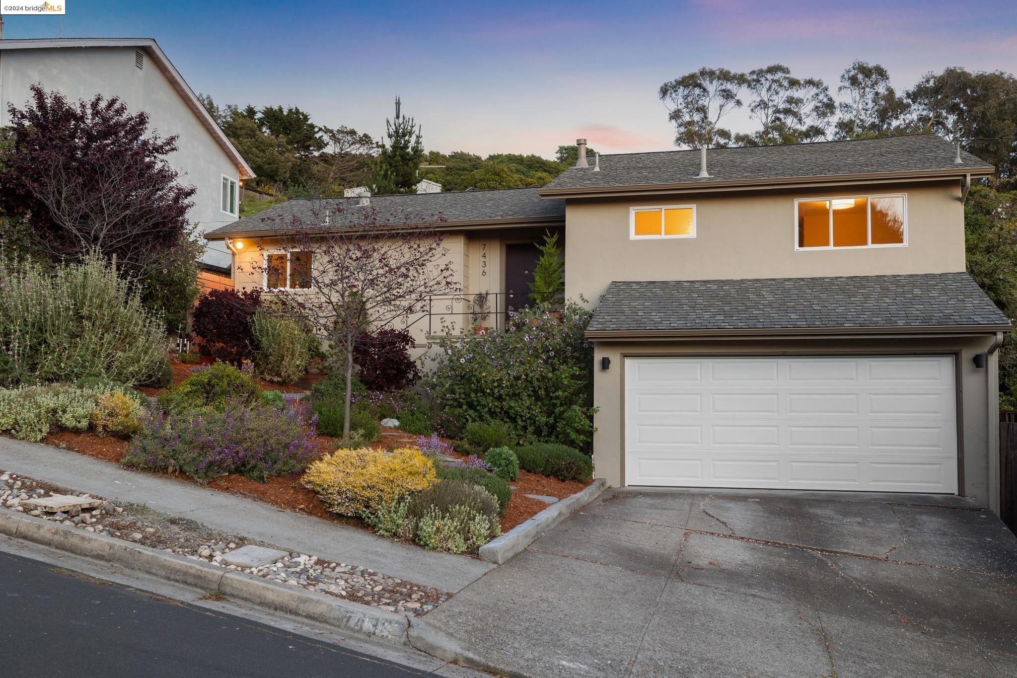 7436 Potrero Ave
