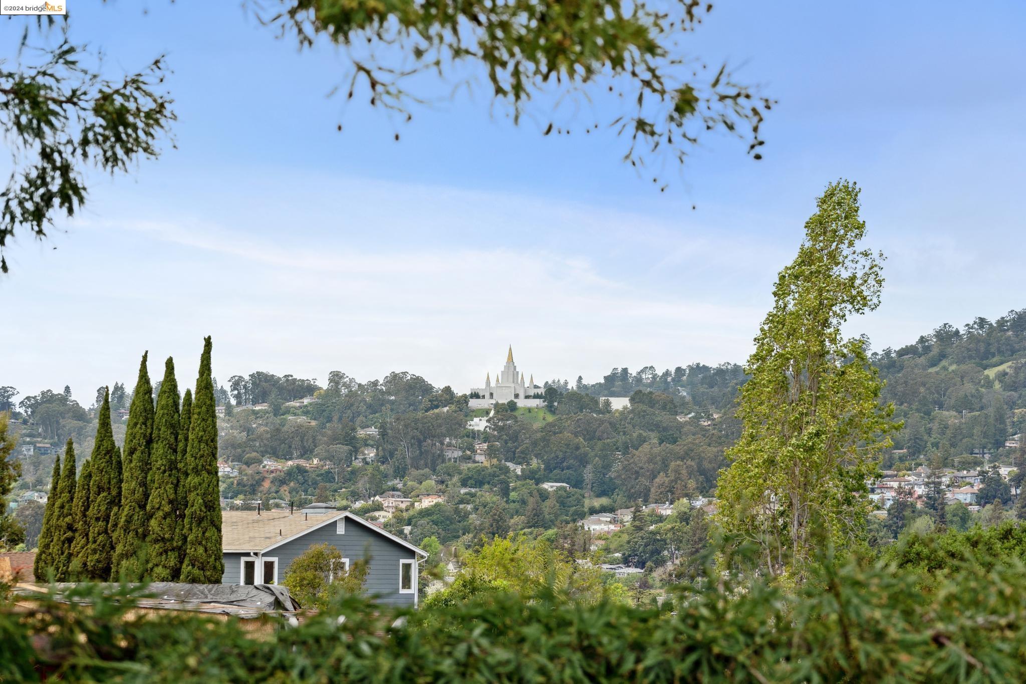 3522 Morcom Avenue