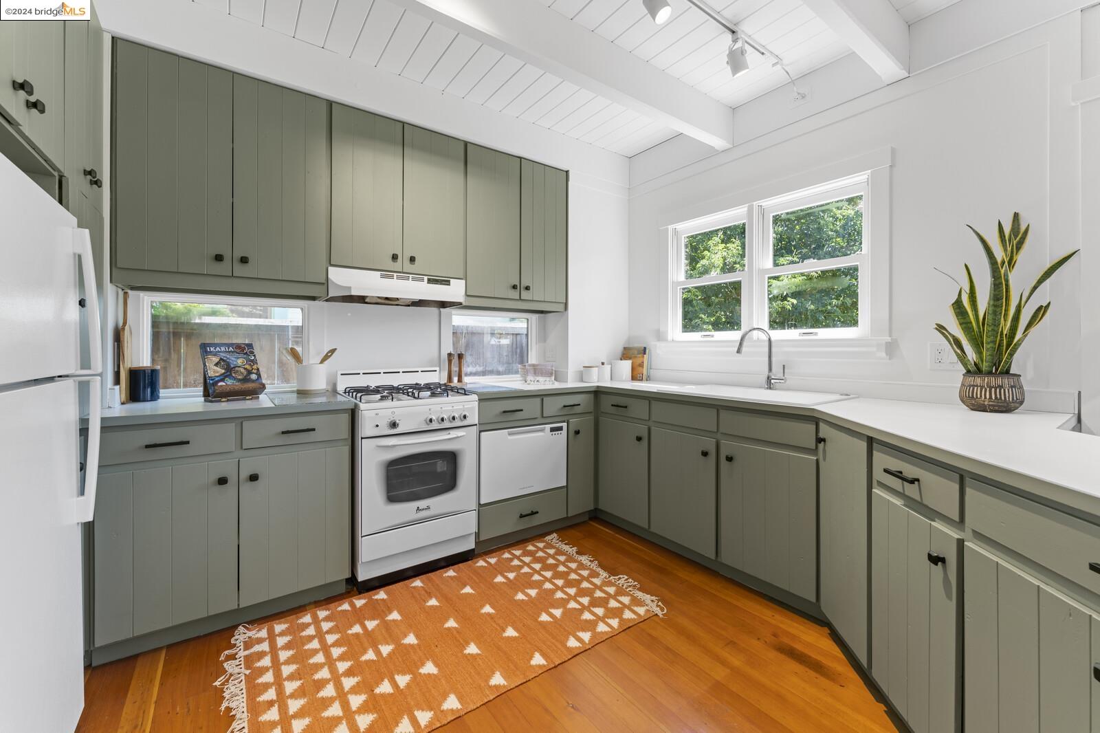 1806 Allston Way