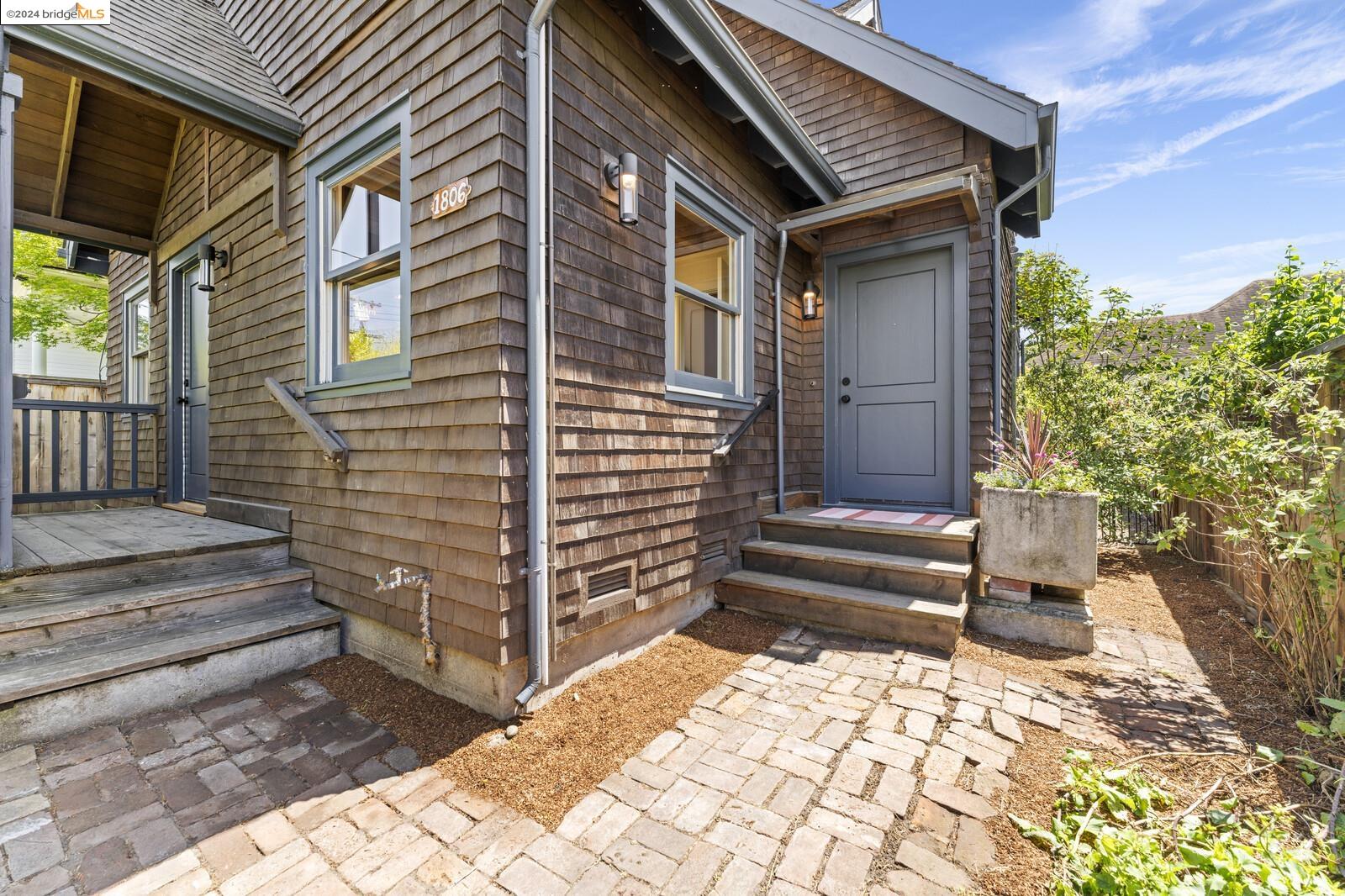 1806 Allston Way