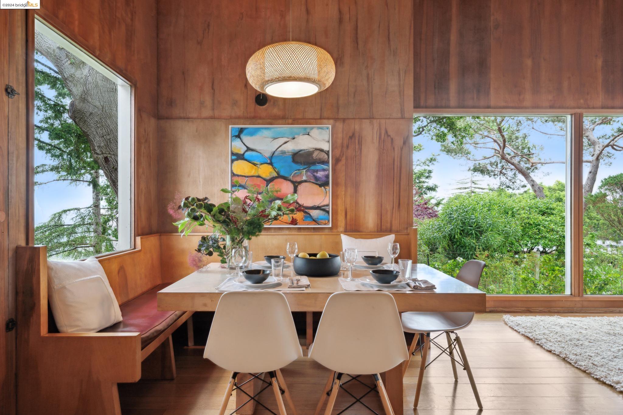 245 Los Altos Dr