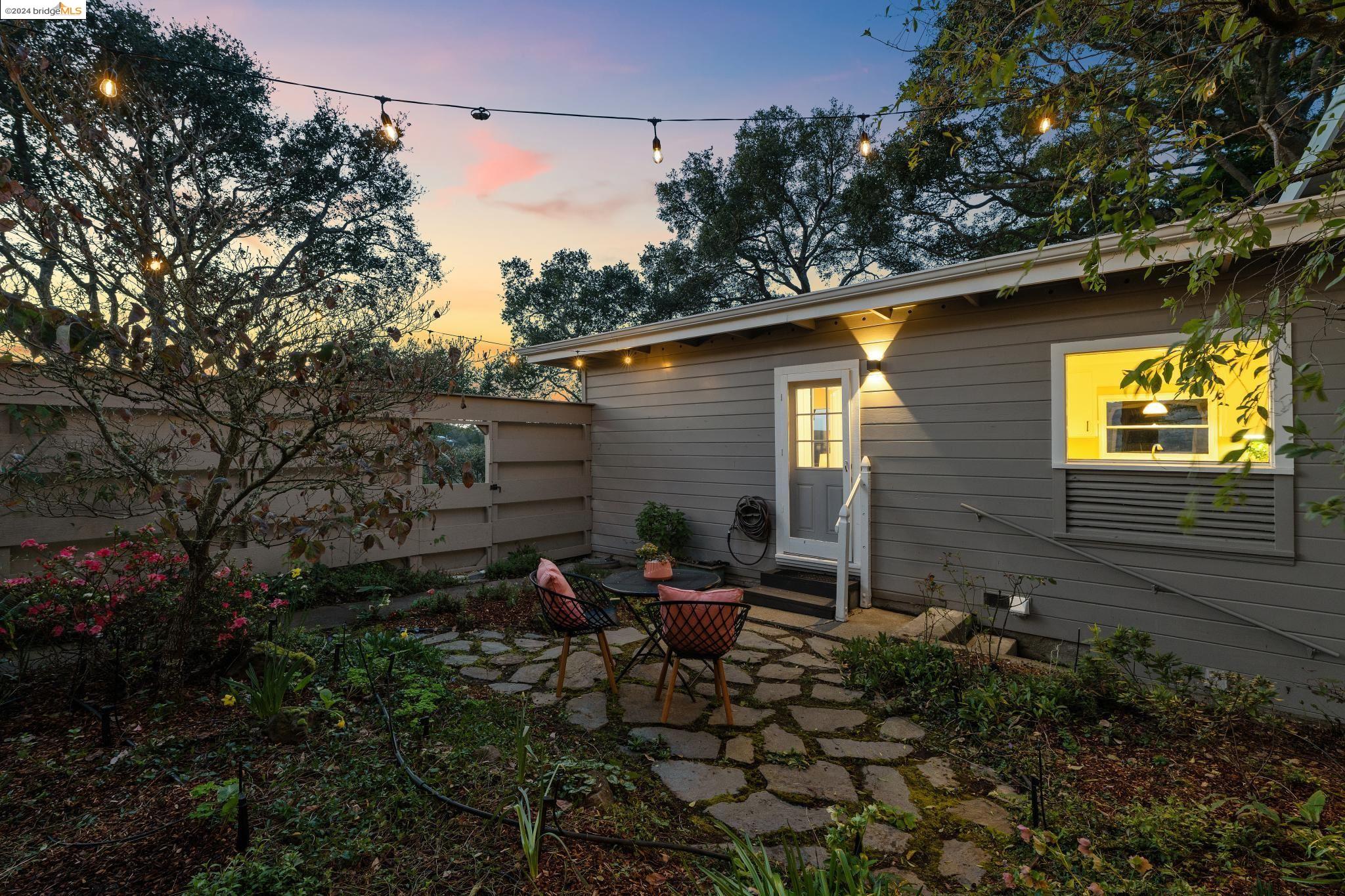 245 Los Altos Dr