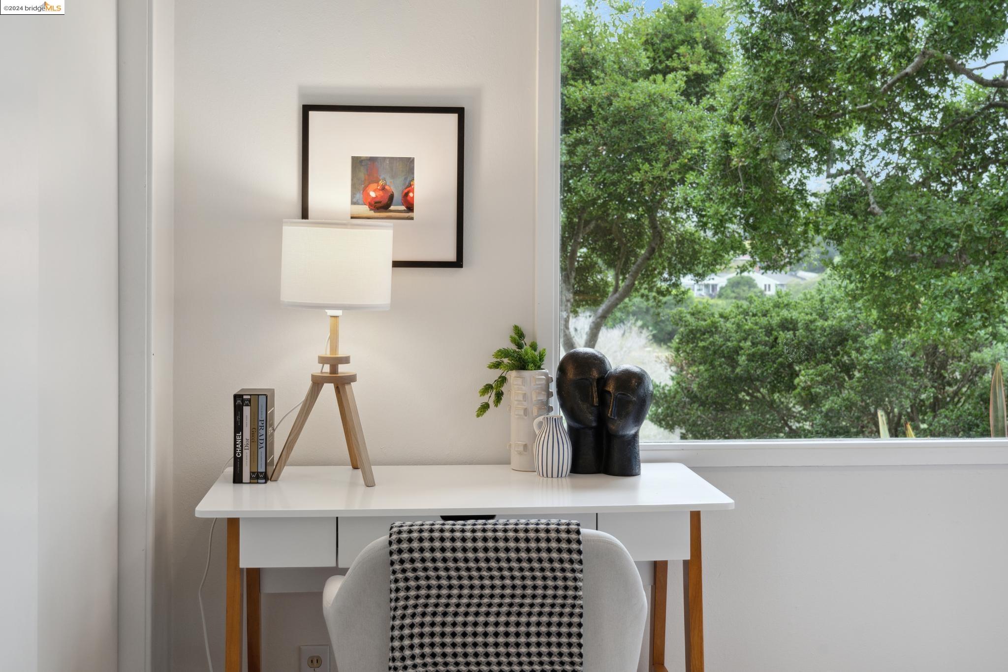245 Los Altos Dr