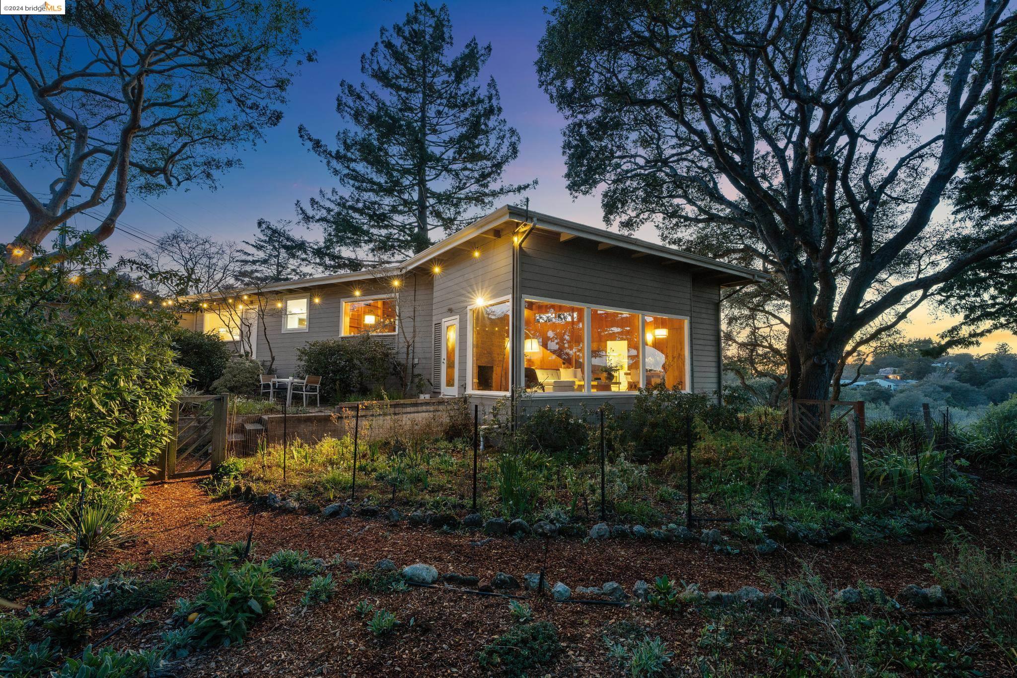 245 Los Altos Dr