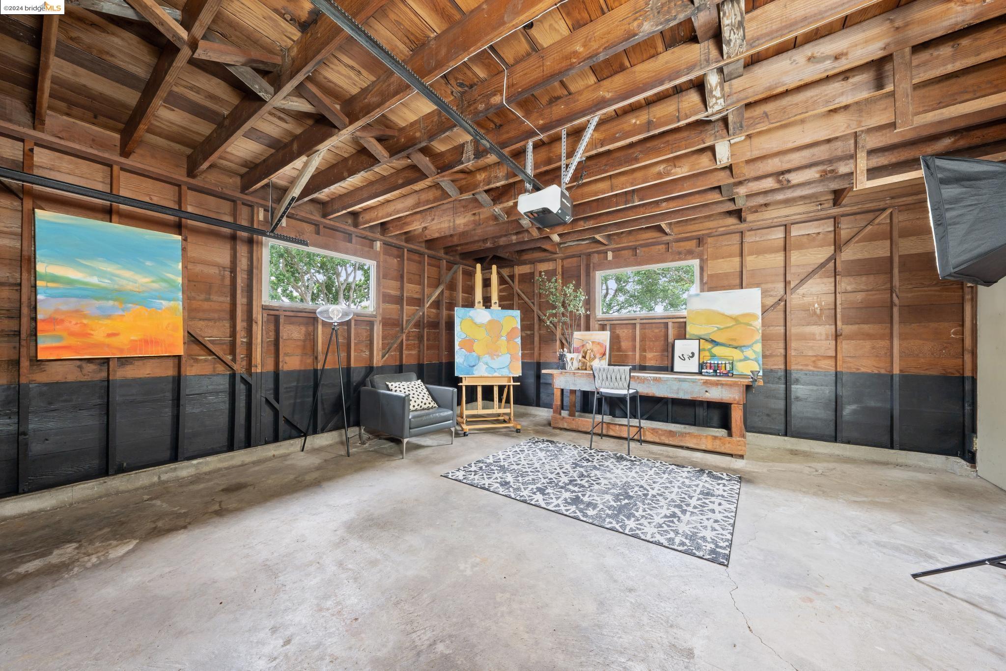245 Los Altos Dr