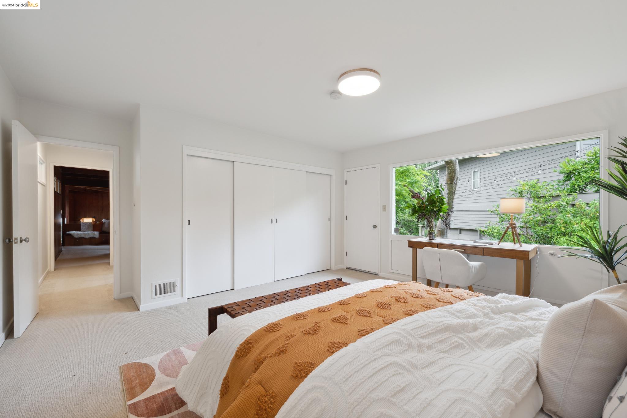 245 Los Altos Dr