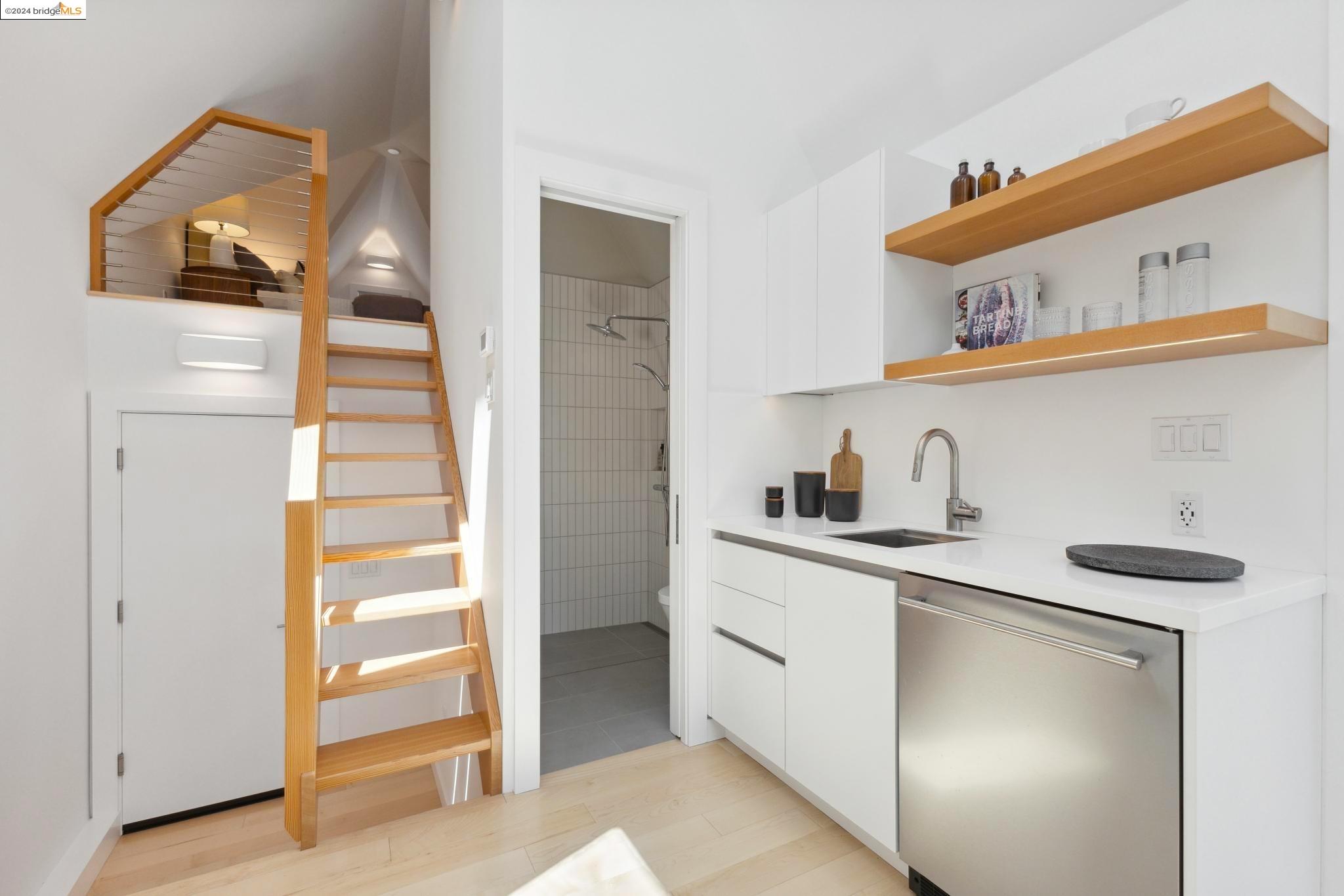 1000 Page St