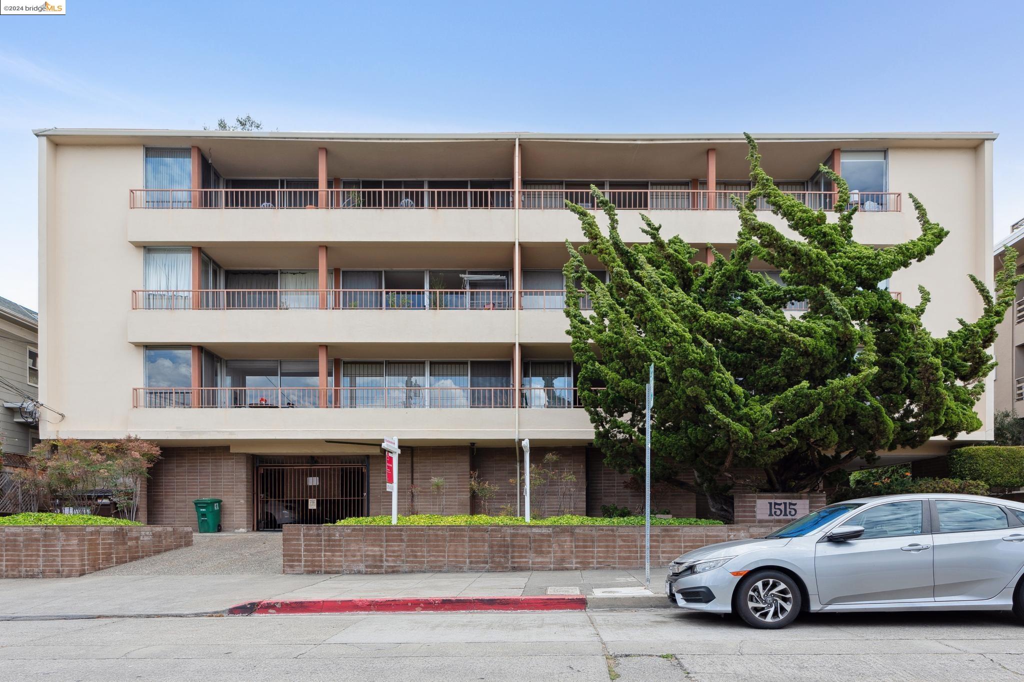 1515 Oxford # 2A